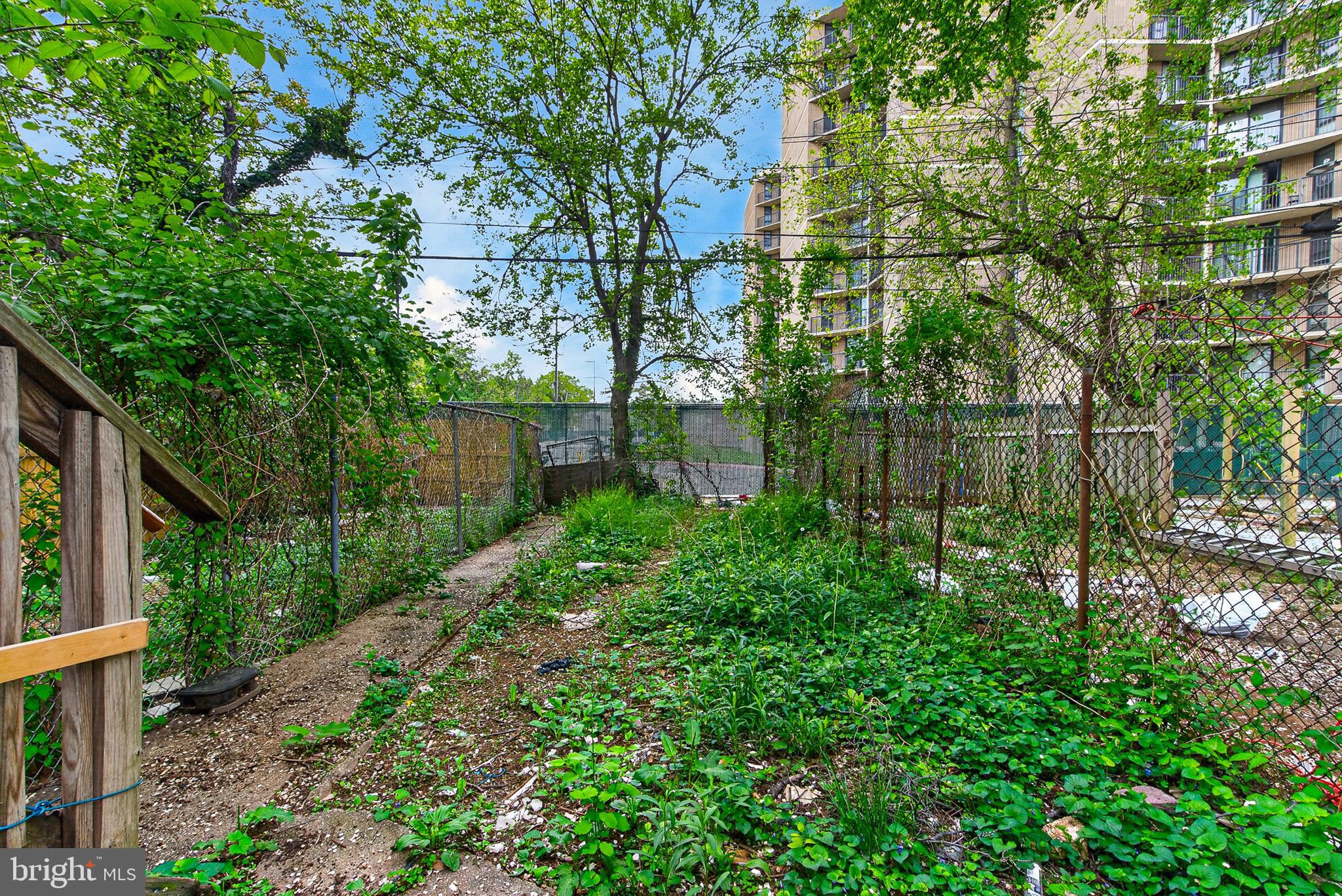 ARLINGTON - Residential
