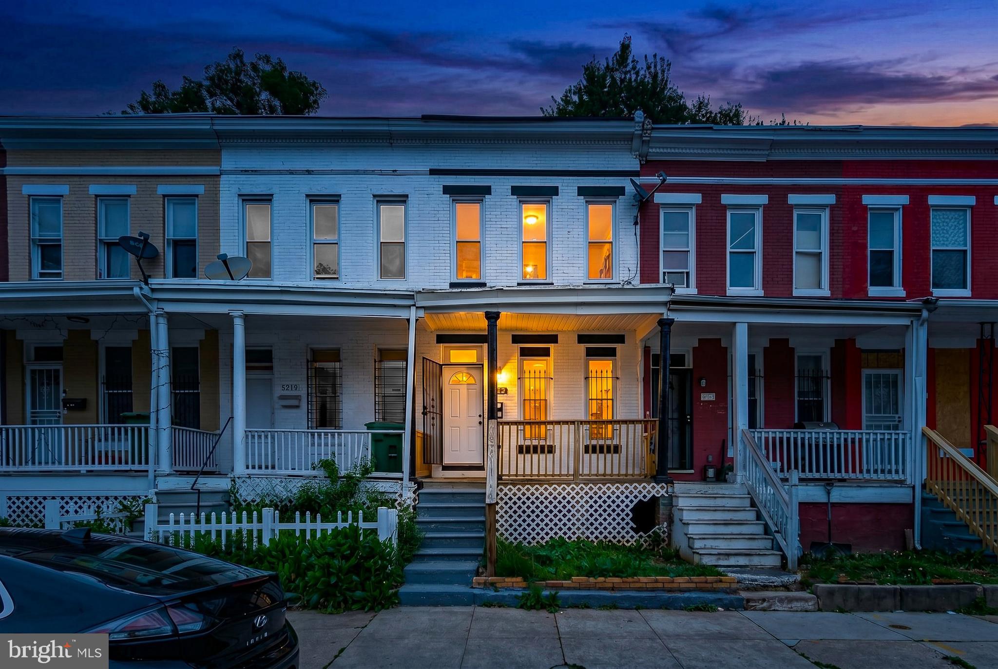 ARLINGTON - Residential