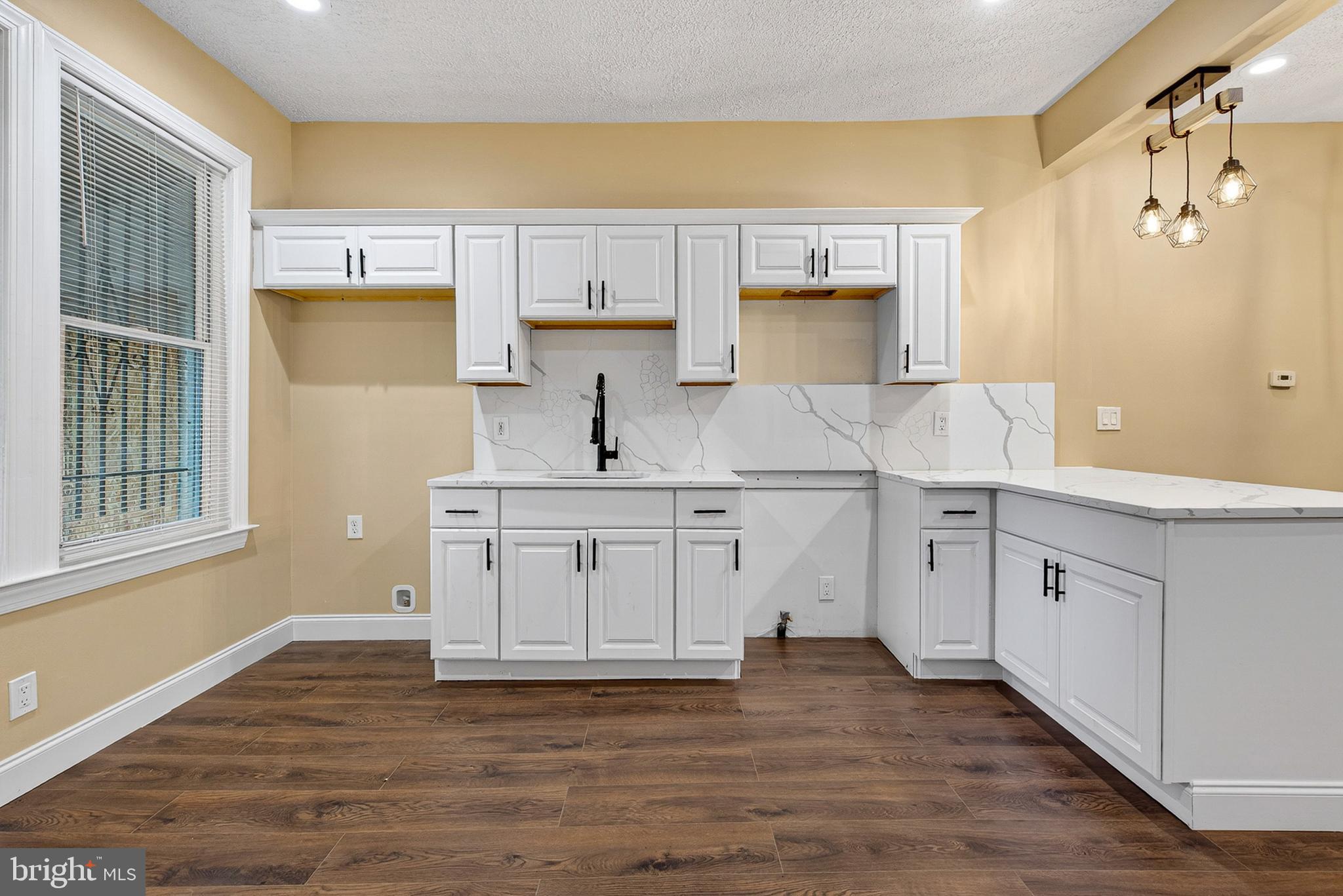 ARLINGTON - Residential