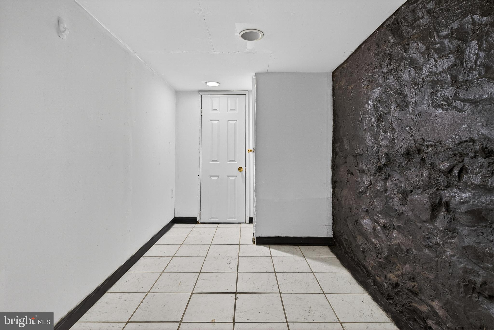 ARLINGTON - Residential