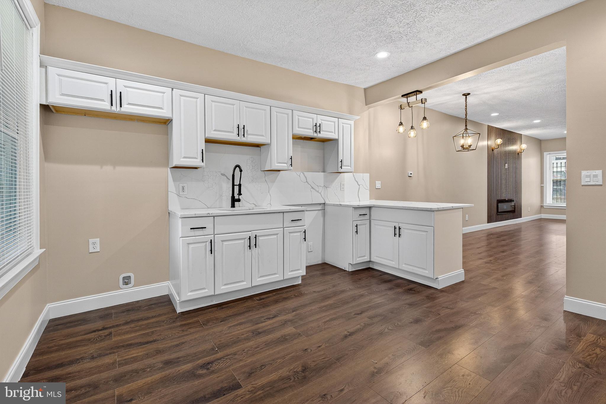 ARLINGTON - Residential