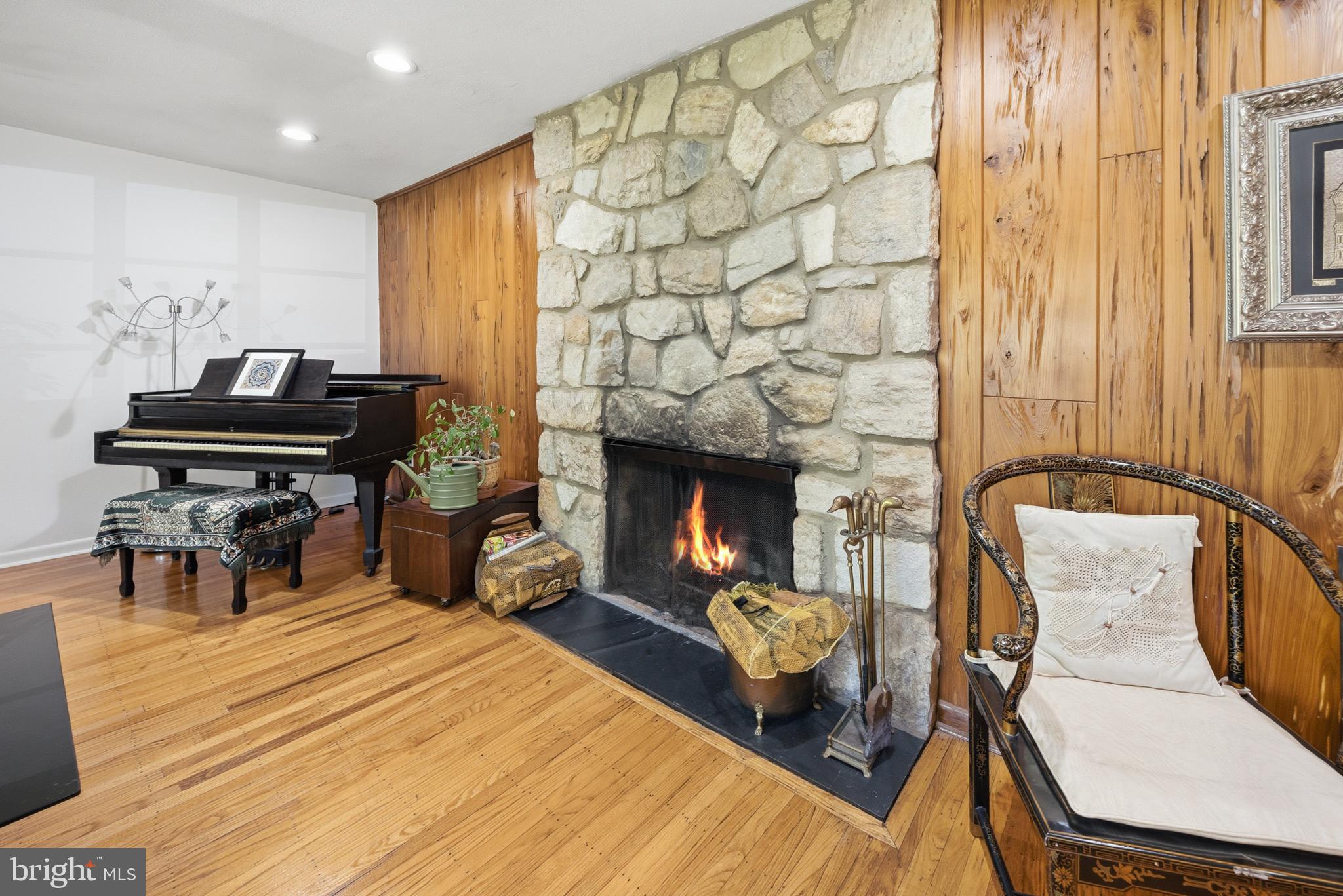 510 GATEWOOD ROAD