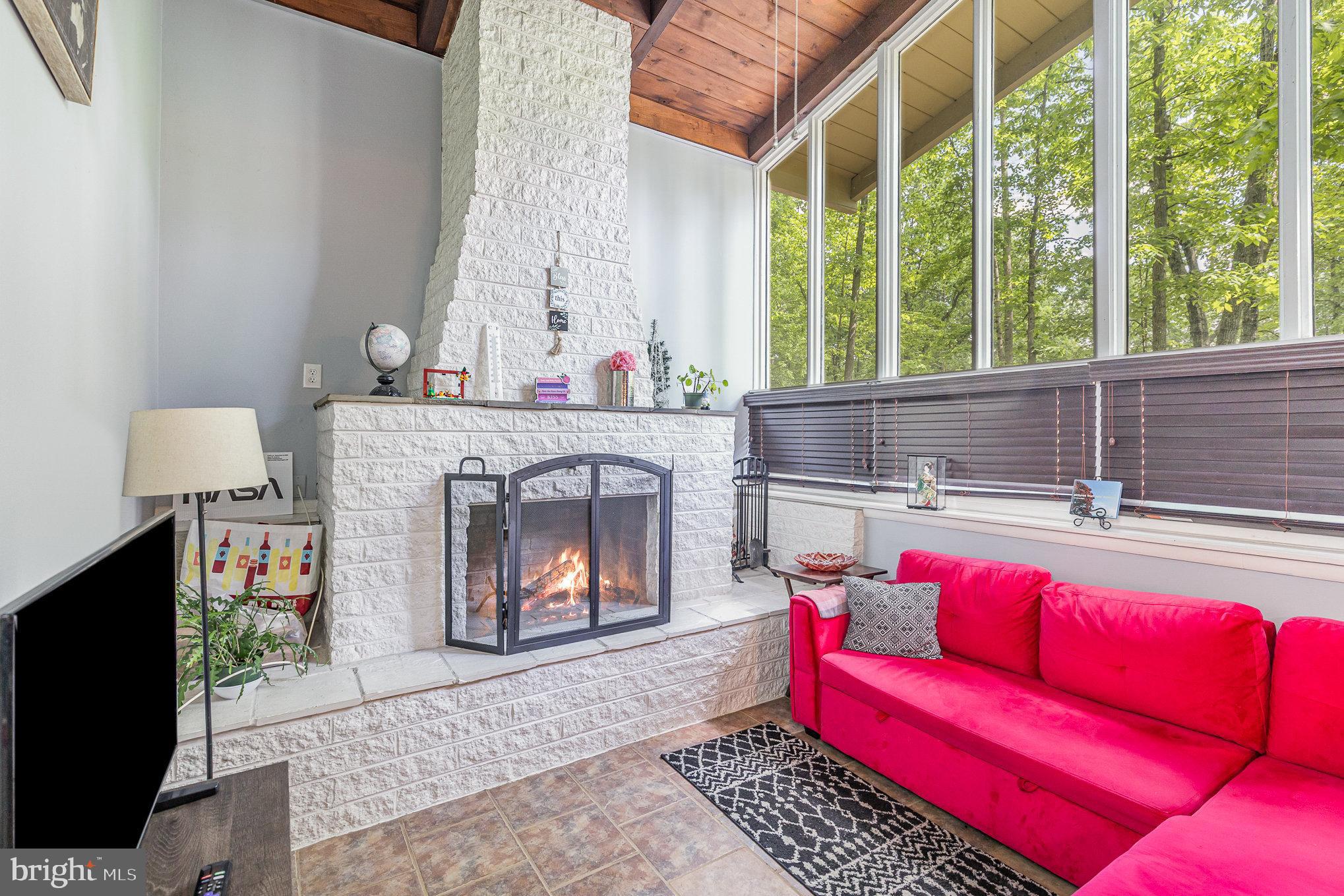 LAKE OF THE WOODS - Residential