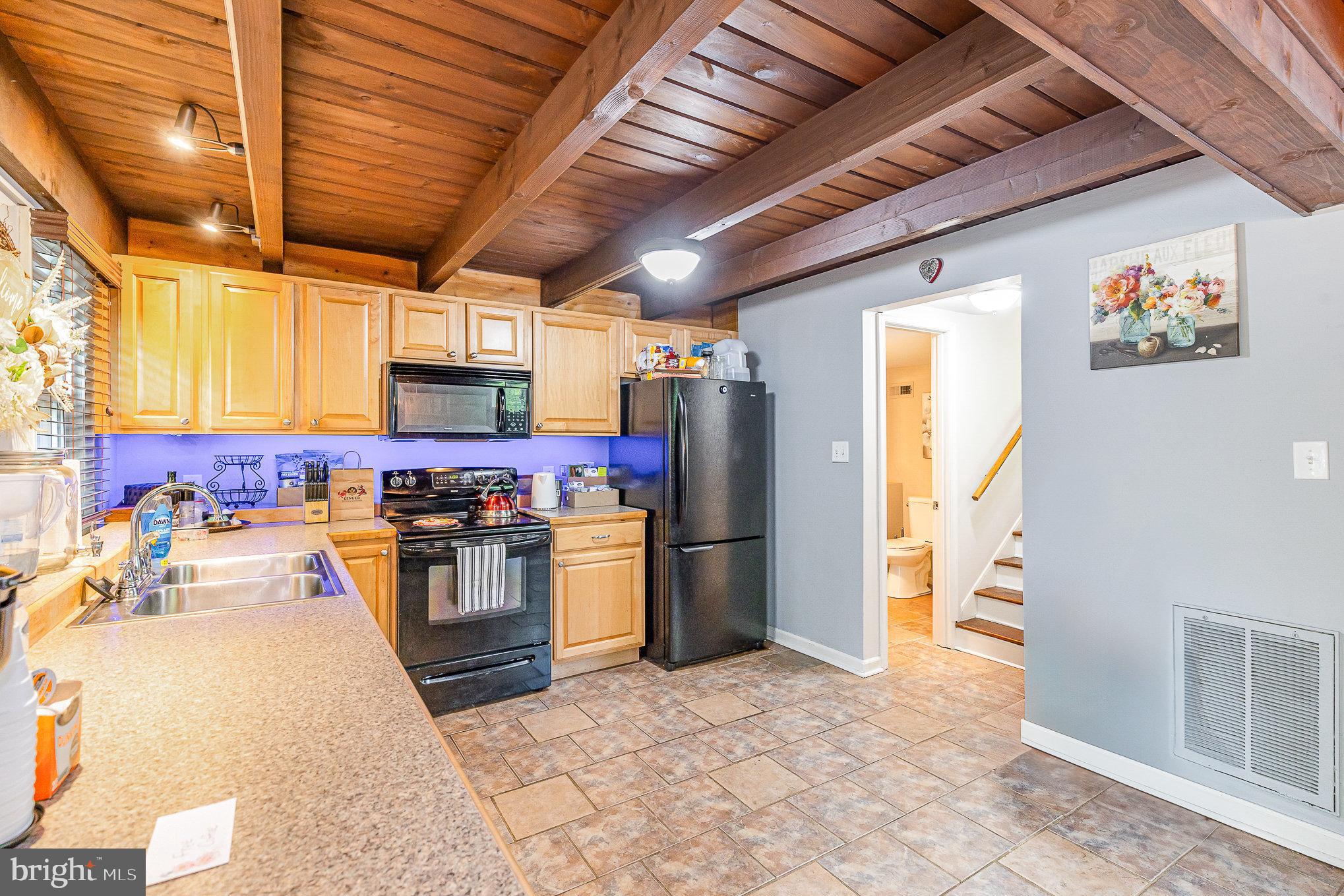 LAKE OF THE WOODS - Residential