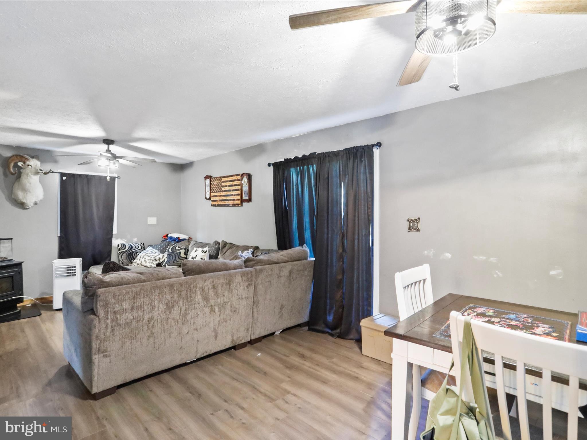 OAK RIDGE - Residential