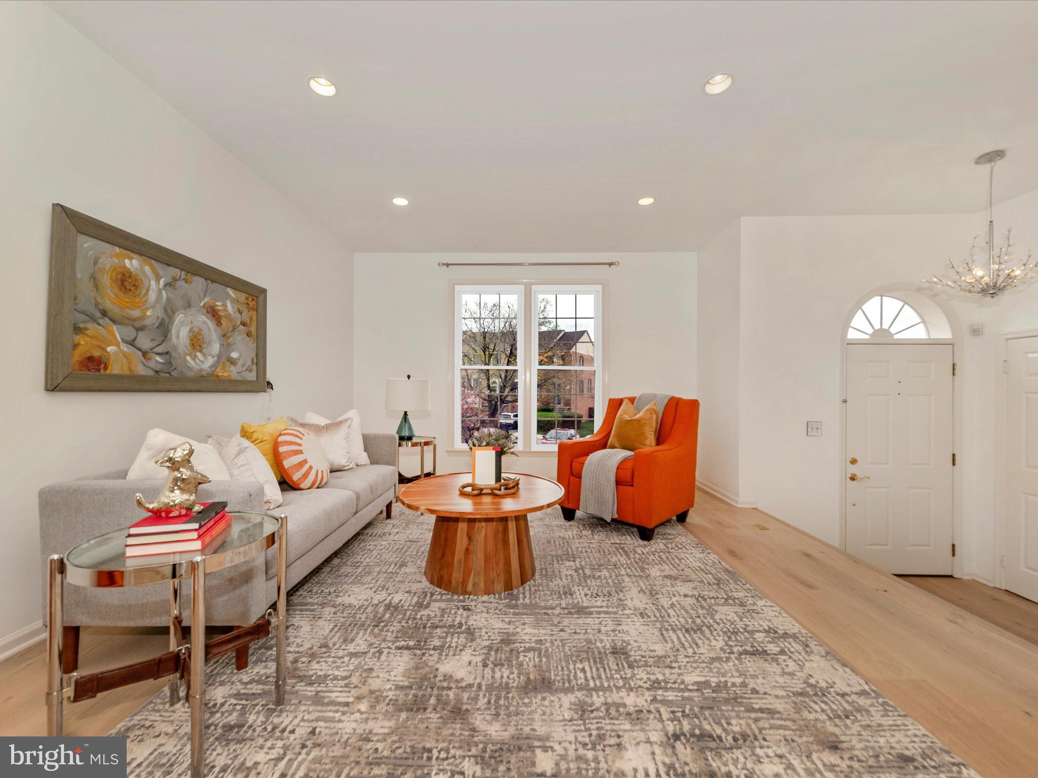 DEVONSHIRE EAST - Residential