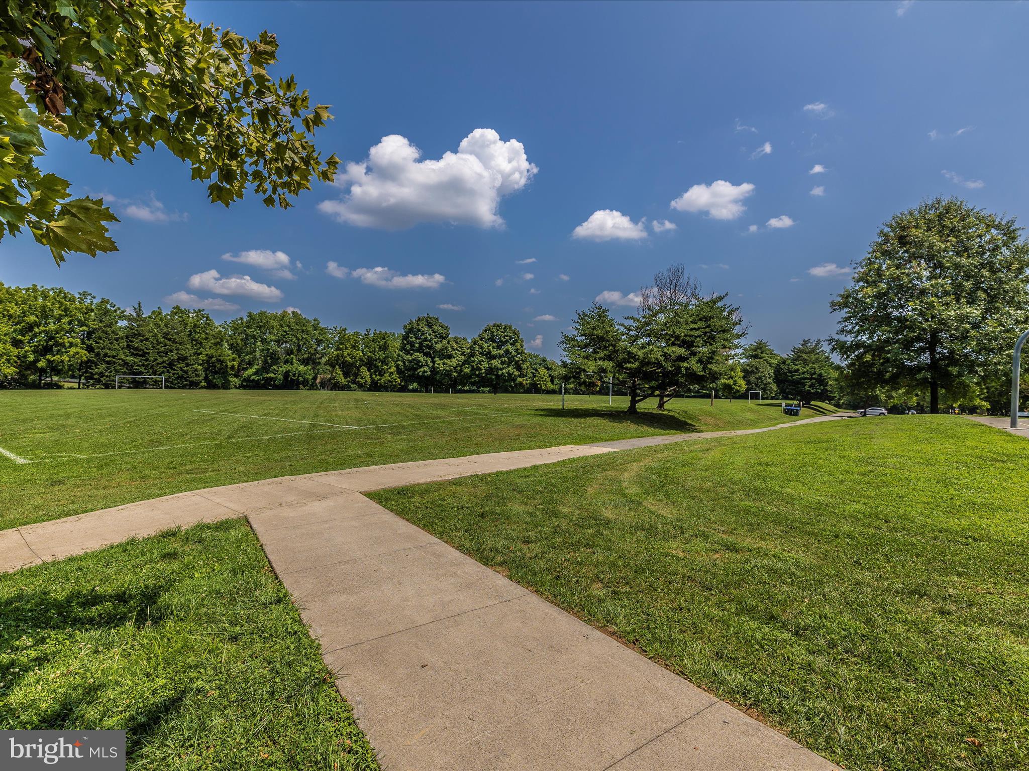 DEVONSHIRE EAST - Residential