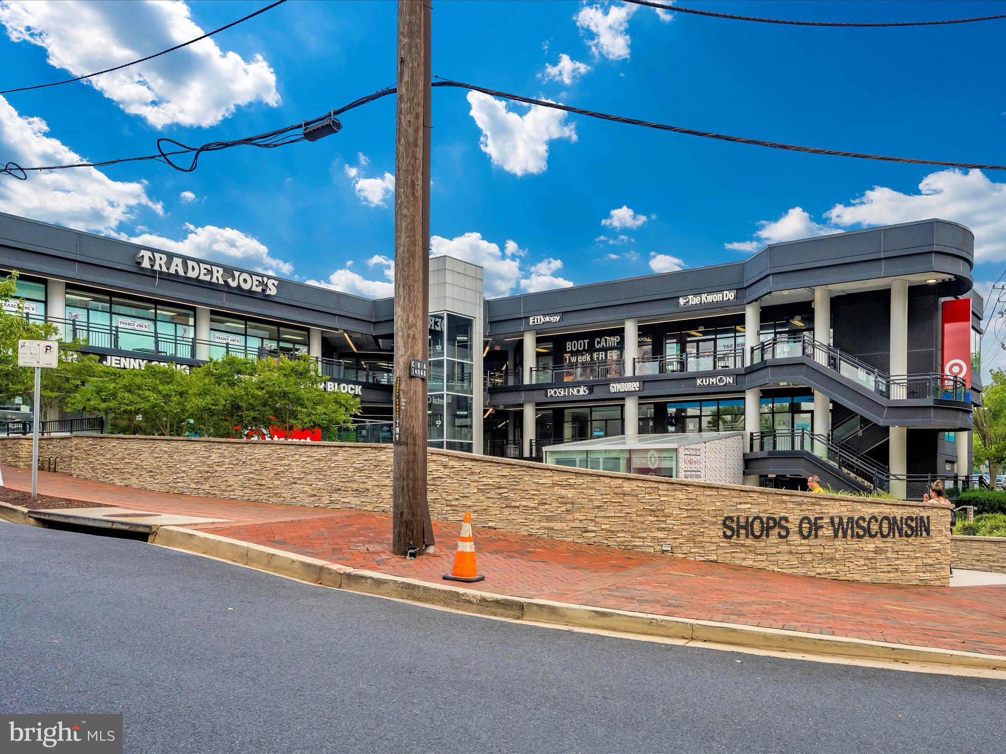 DEVONSHIRE EAST - Residential