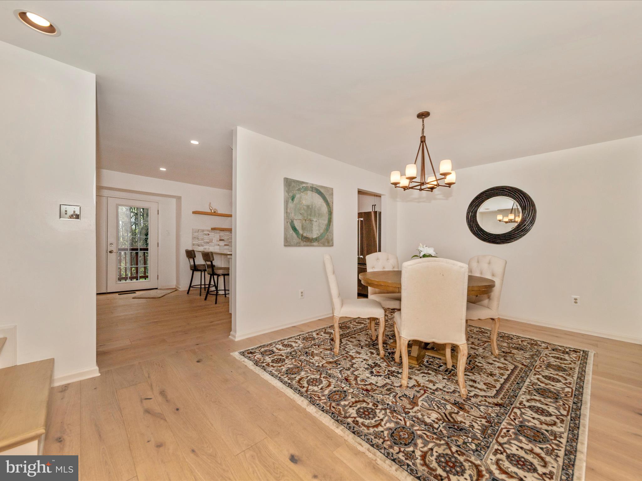 DEVONSHIRE EAST - Residential