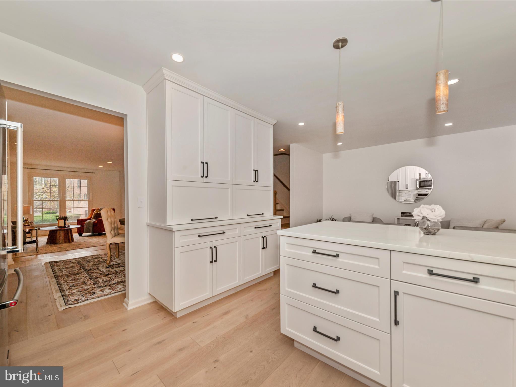 DEVONSHIRE EAST - Residential