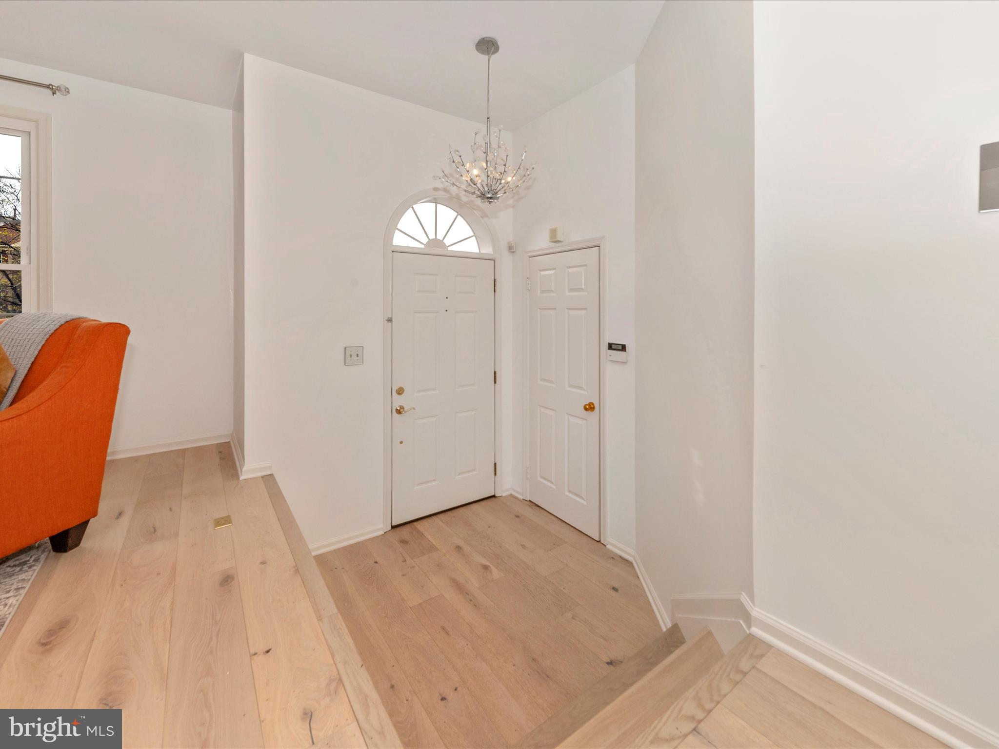 DEVONSHIRE EAST - Residential