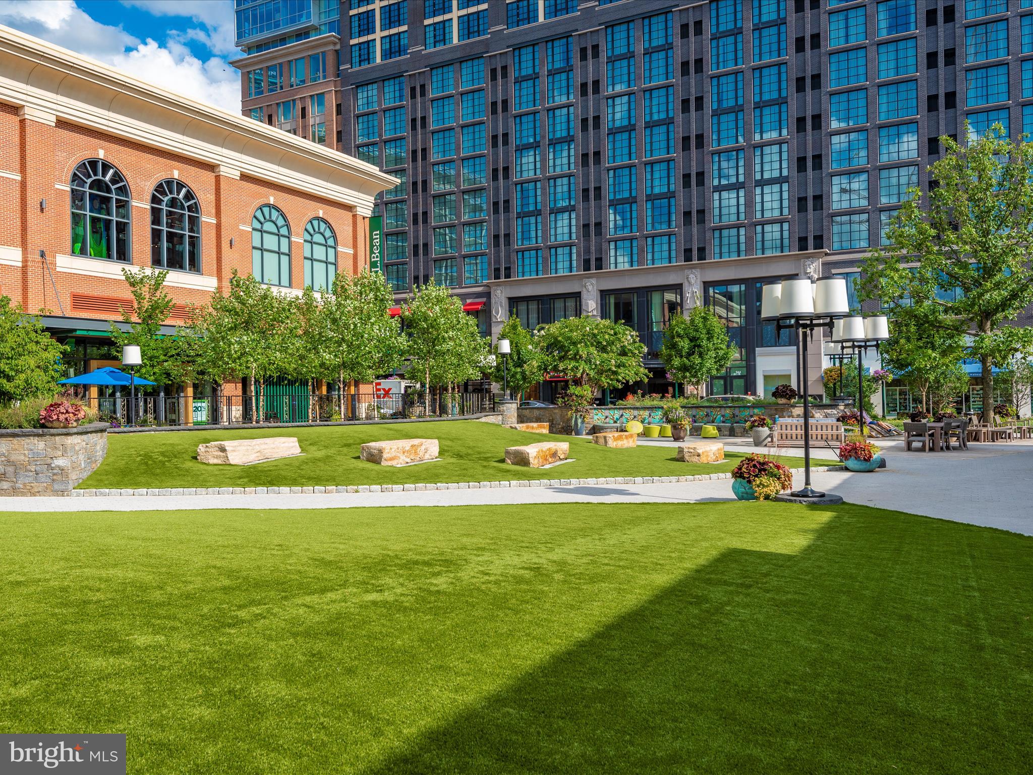 DEVONSHIRE EAST - Residential