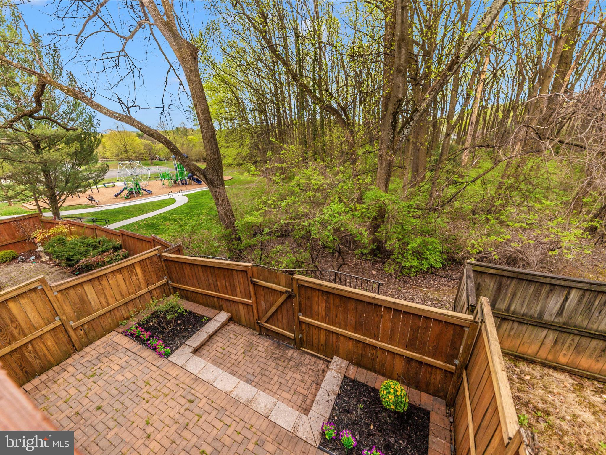 DEVONSHIRE EAST - Residential