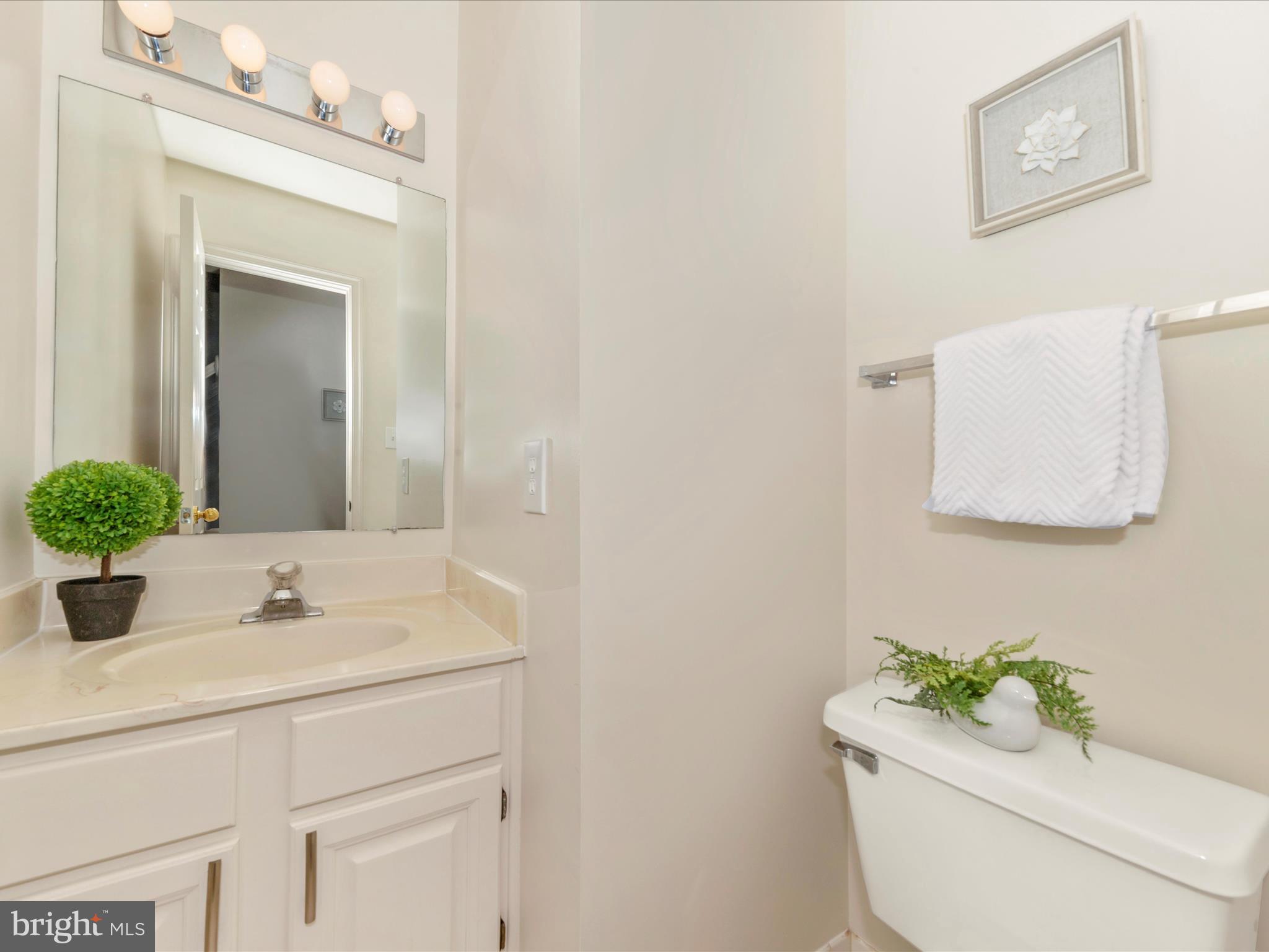 DEVONSHIRE EAST - Residential