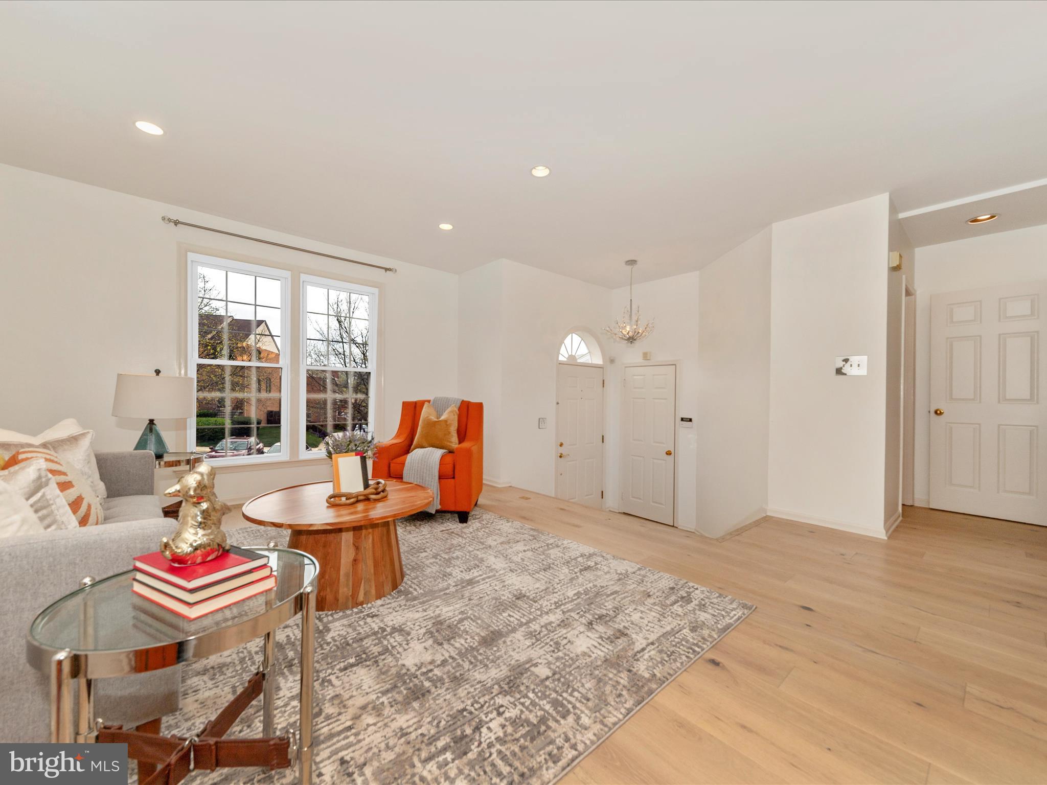 DEVONSHIRE EAST - Residential