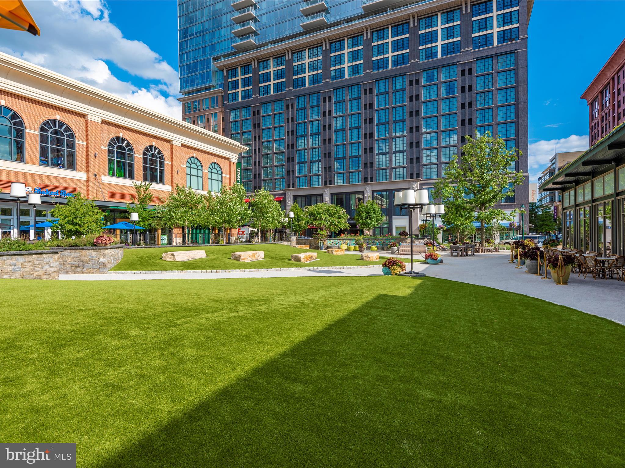 DEVONSHIRE EAST - Residential