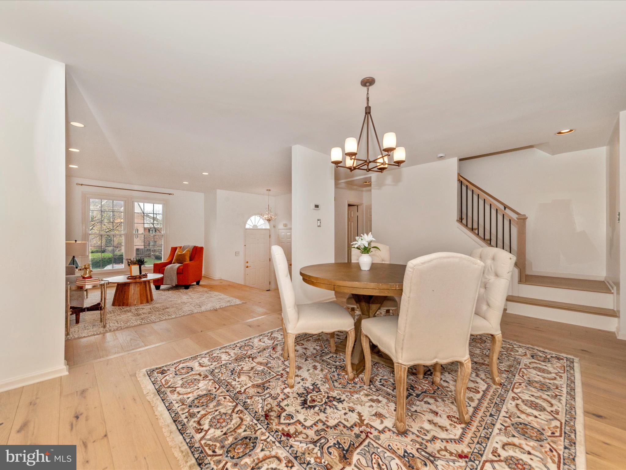 DEVONSHIRE EAST - Residential