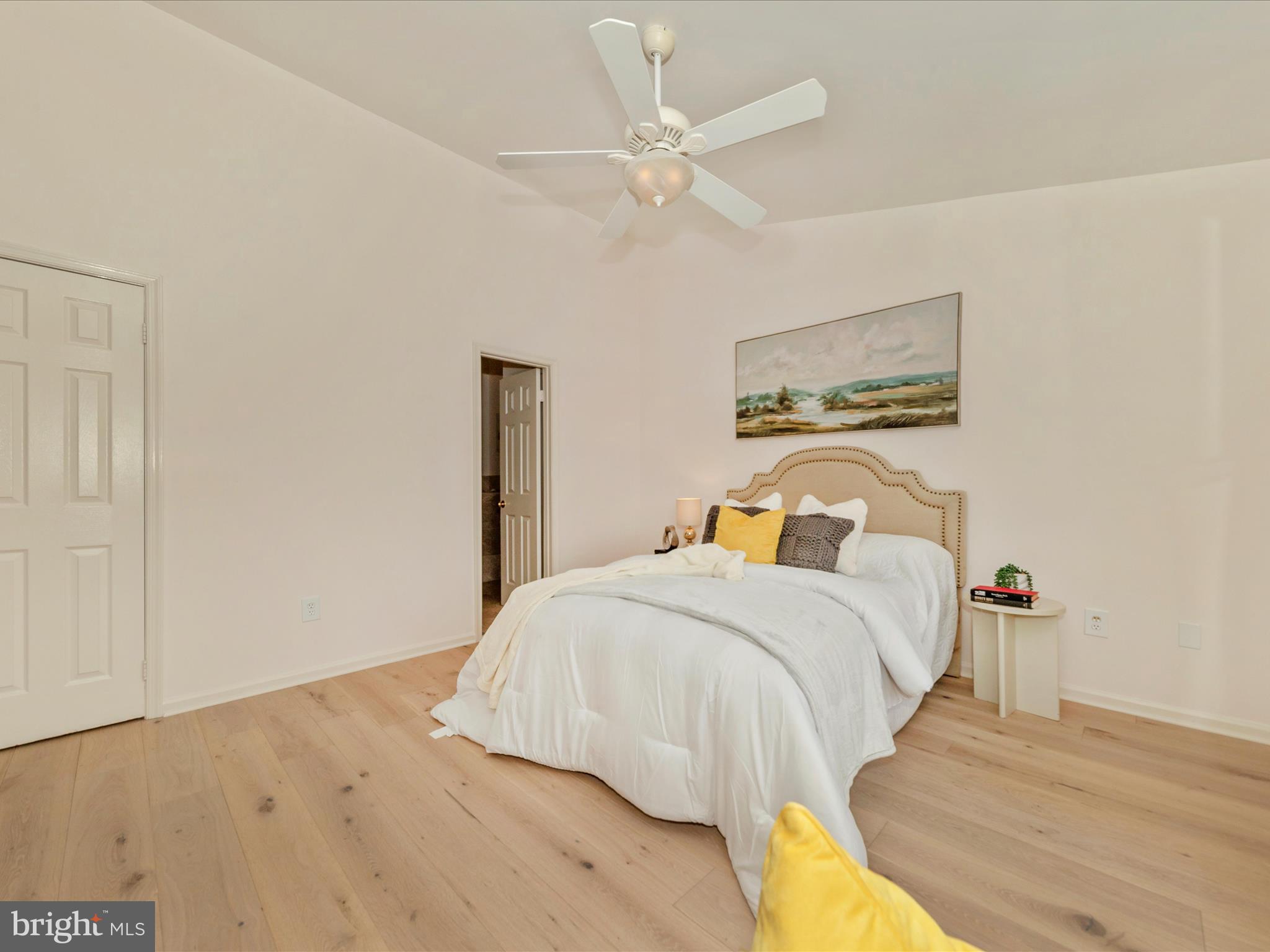 DEVONSHIRE EAST - Residential