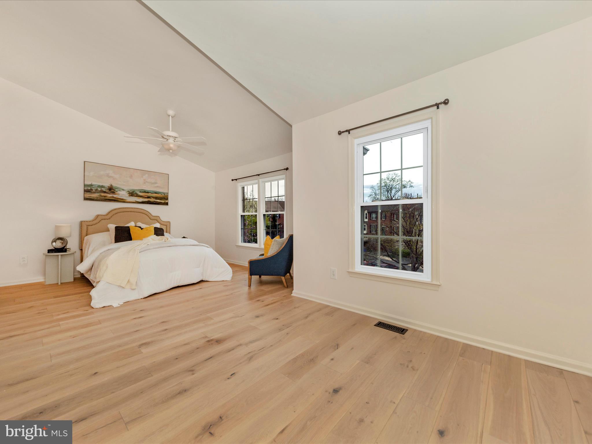 DEVONSHIRE EAST - Residential