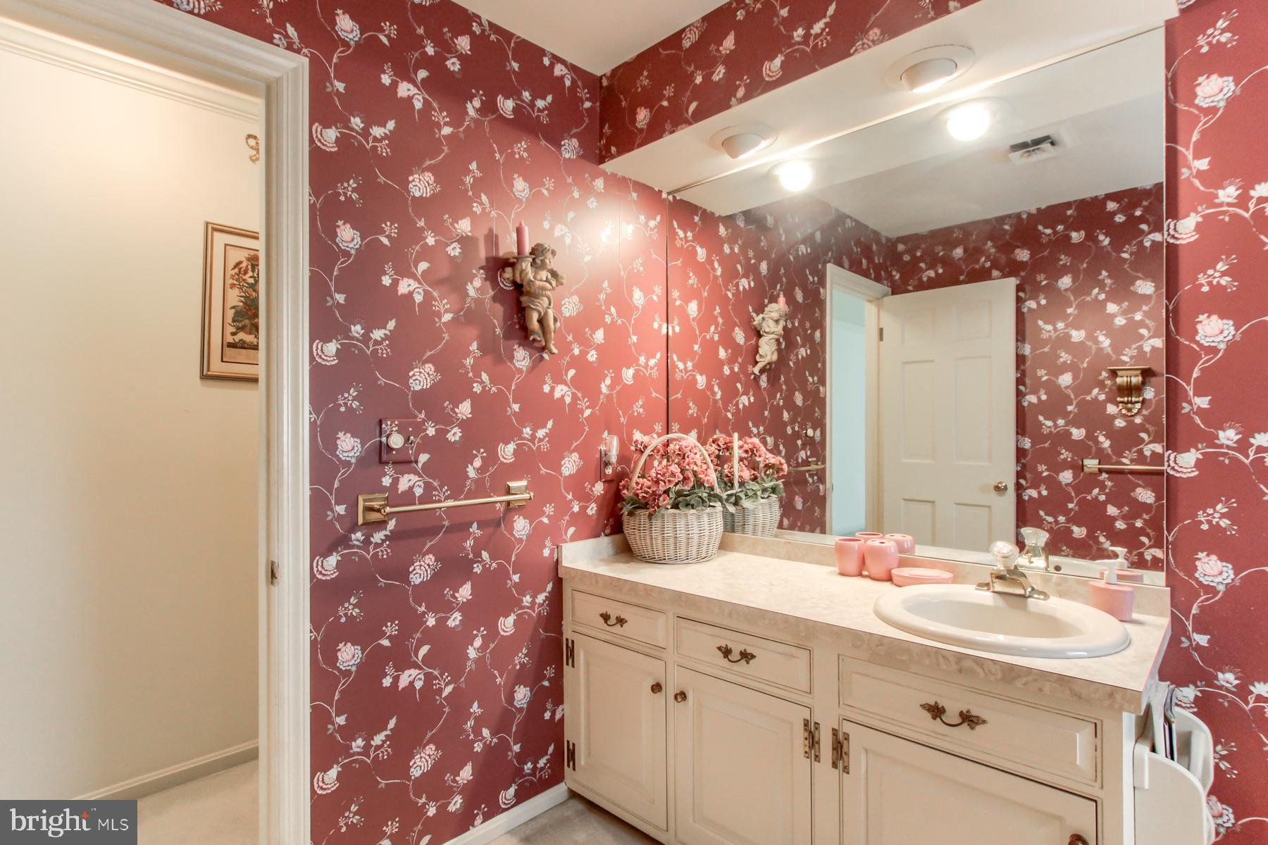 PENNSBORO MANOR - Residential