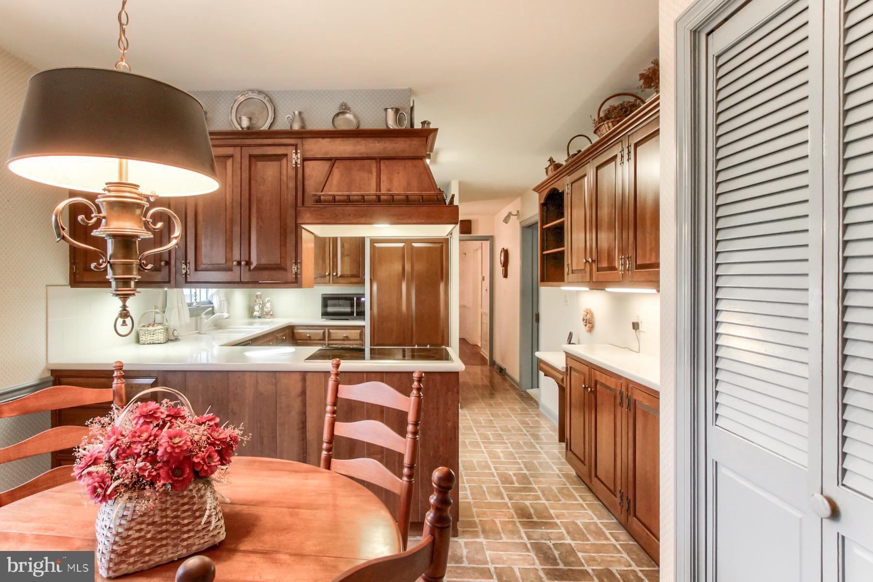 PENNSBORO MANOR - Residential