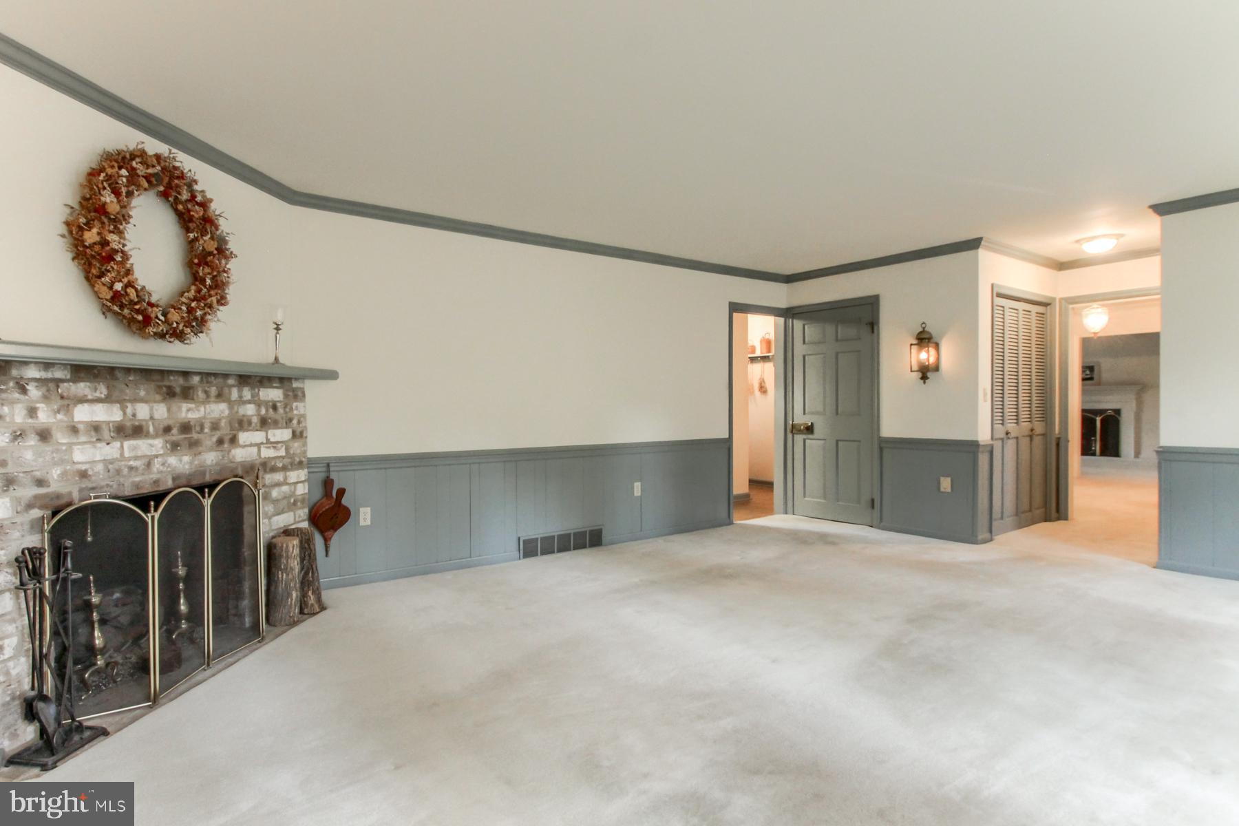 PENNSBORO MANOR - Residential