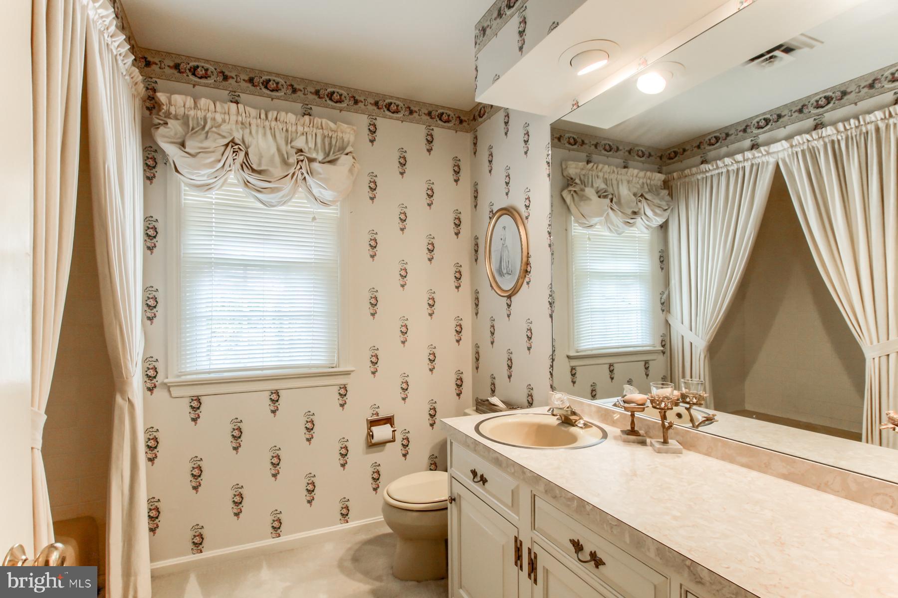 PENNSBORO MANOR - Residential
