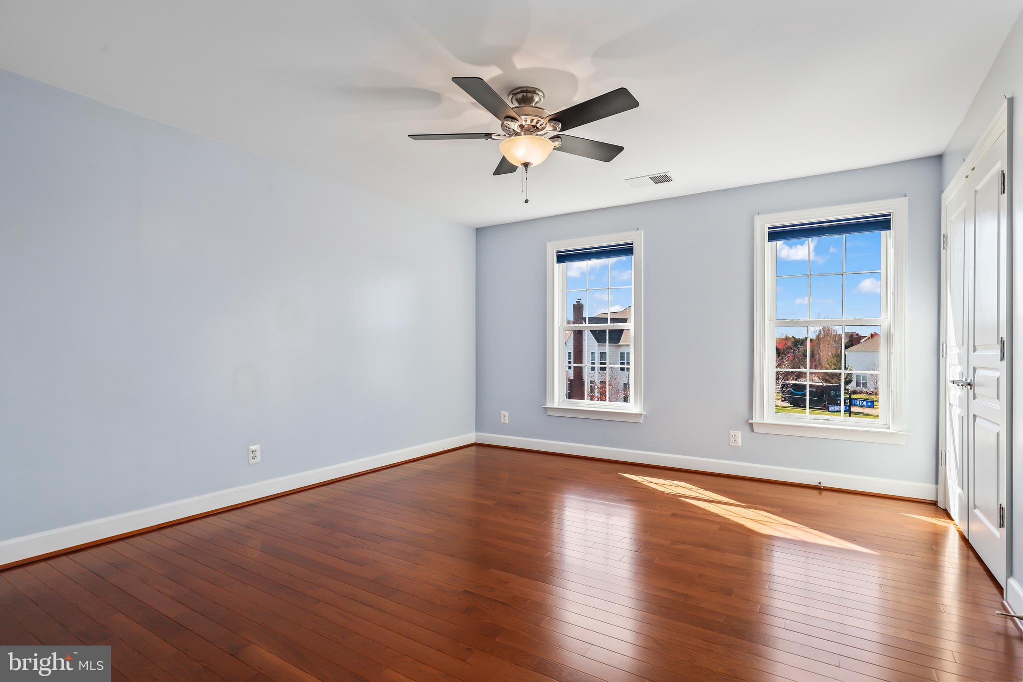 RED CEDAR - Residential