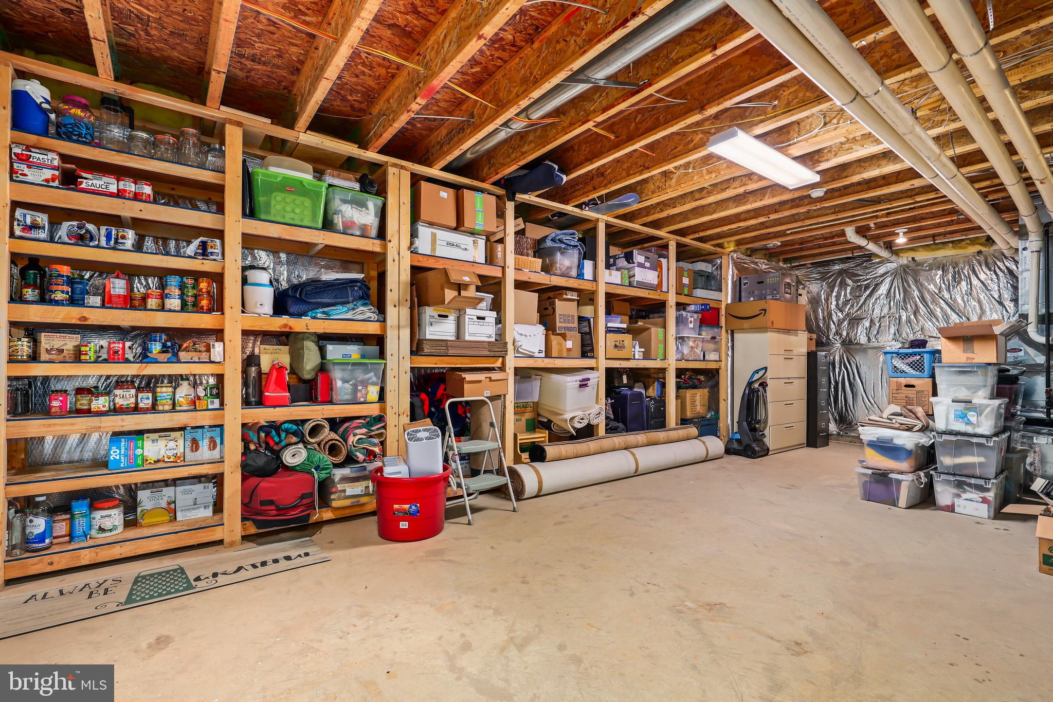 RED CEDAR - Residential