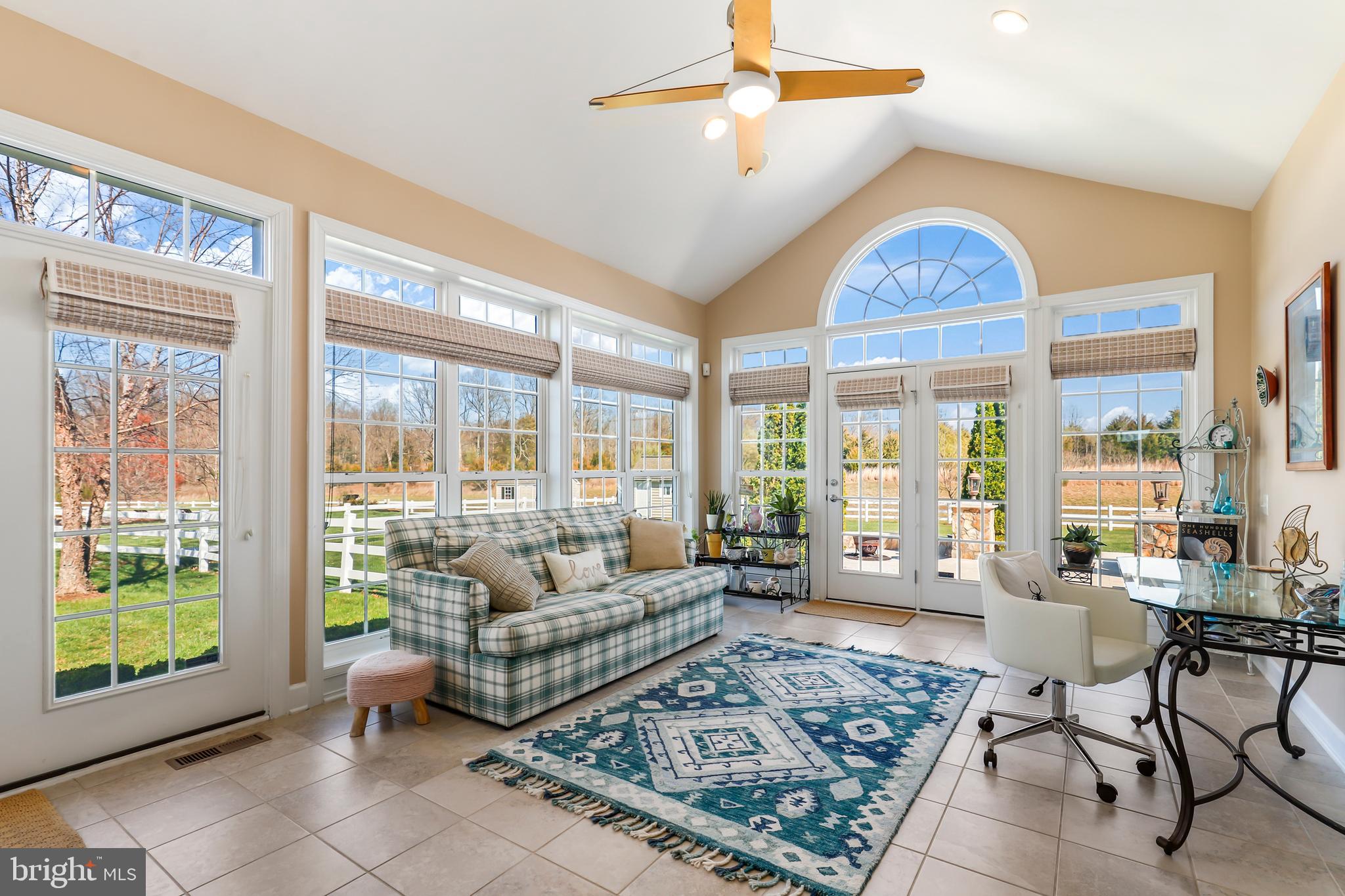 RED CEDAR - Residential