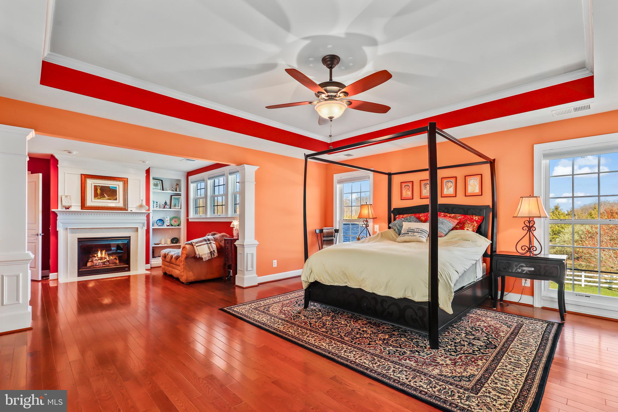 RED CEDAR - Residential