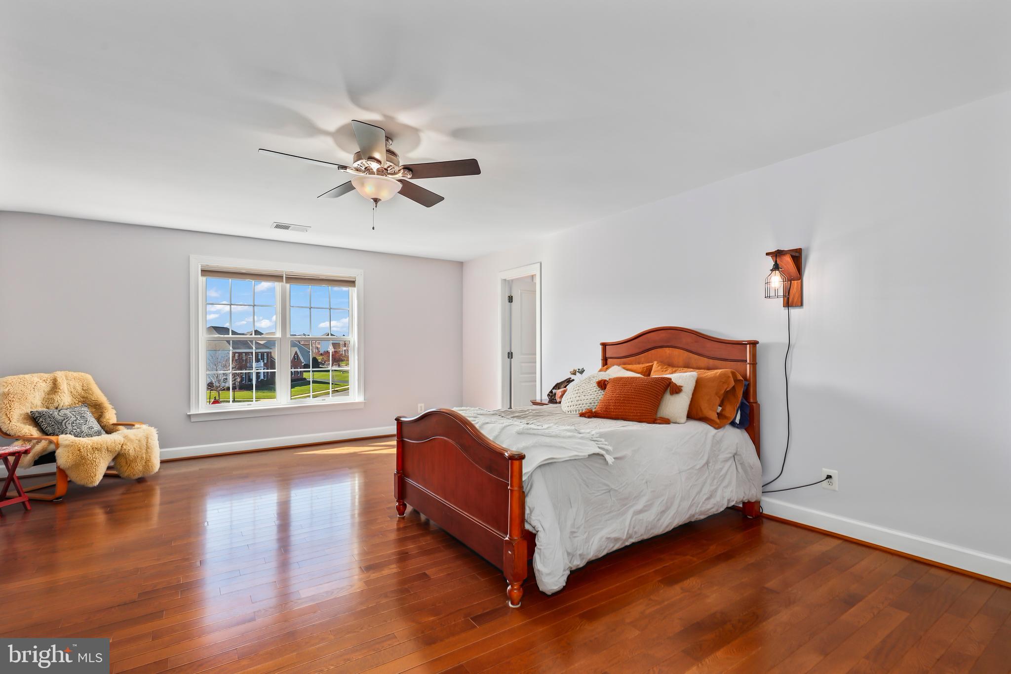 RED CEDAR - Residential