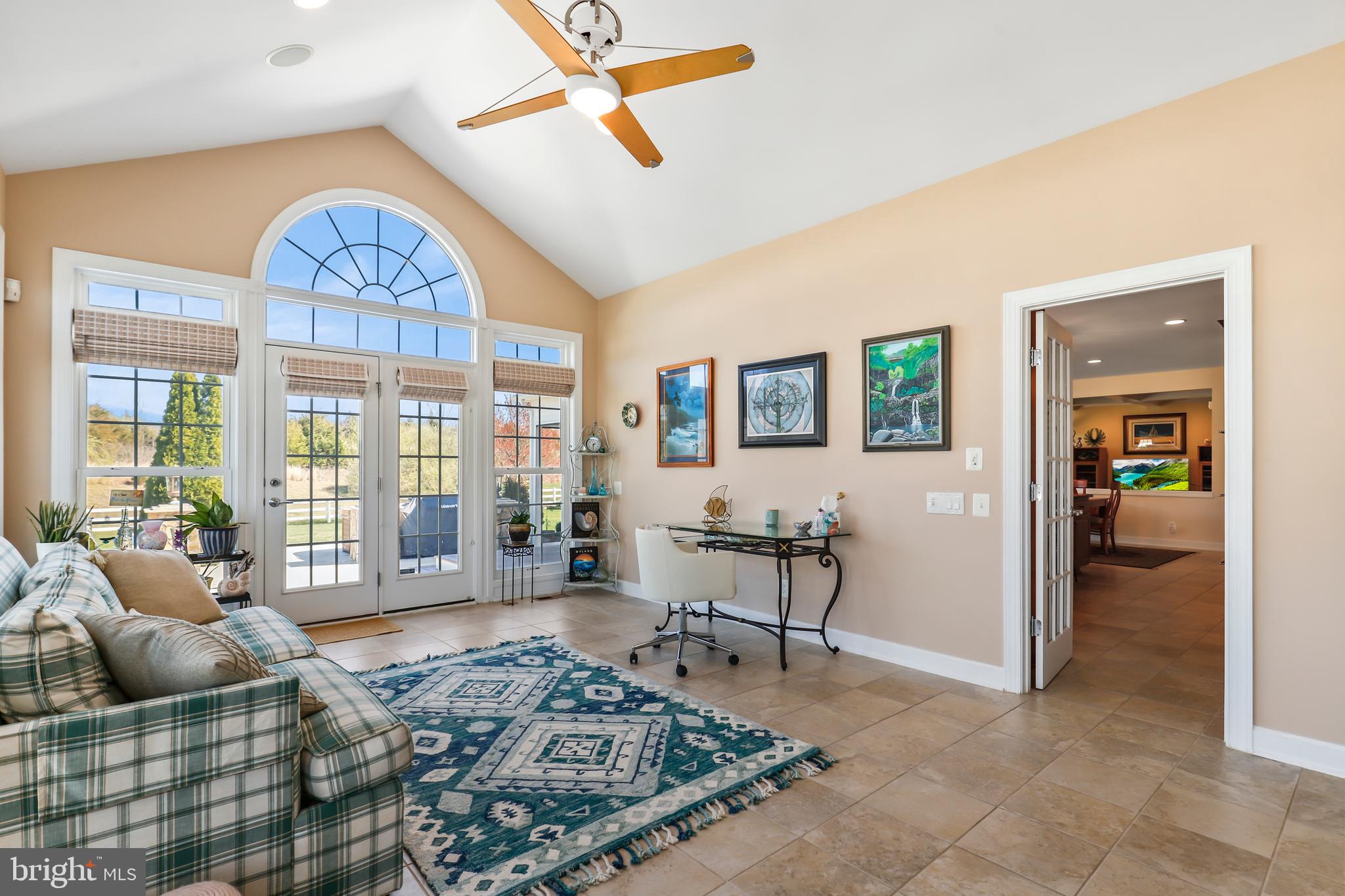 RED CEDAR - Residential