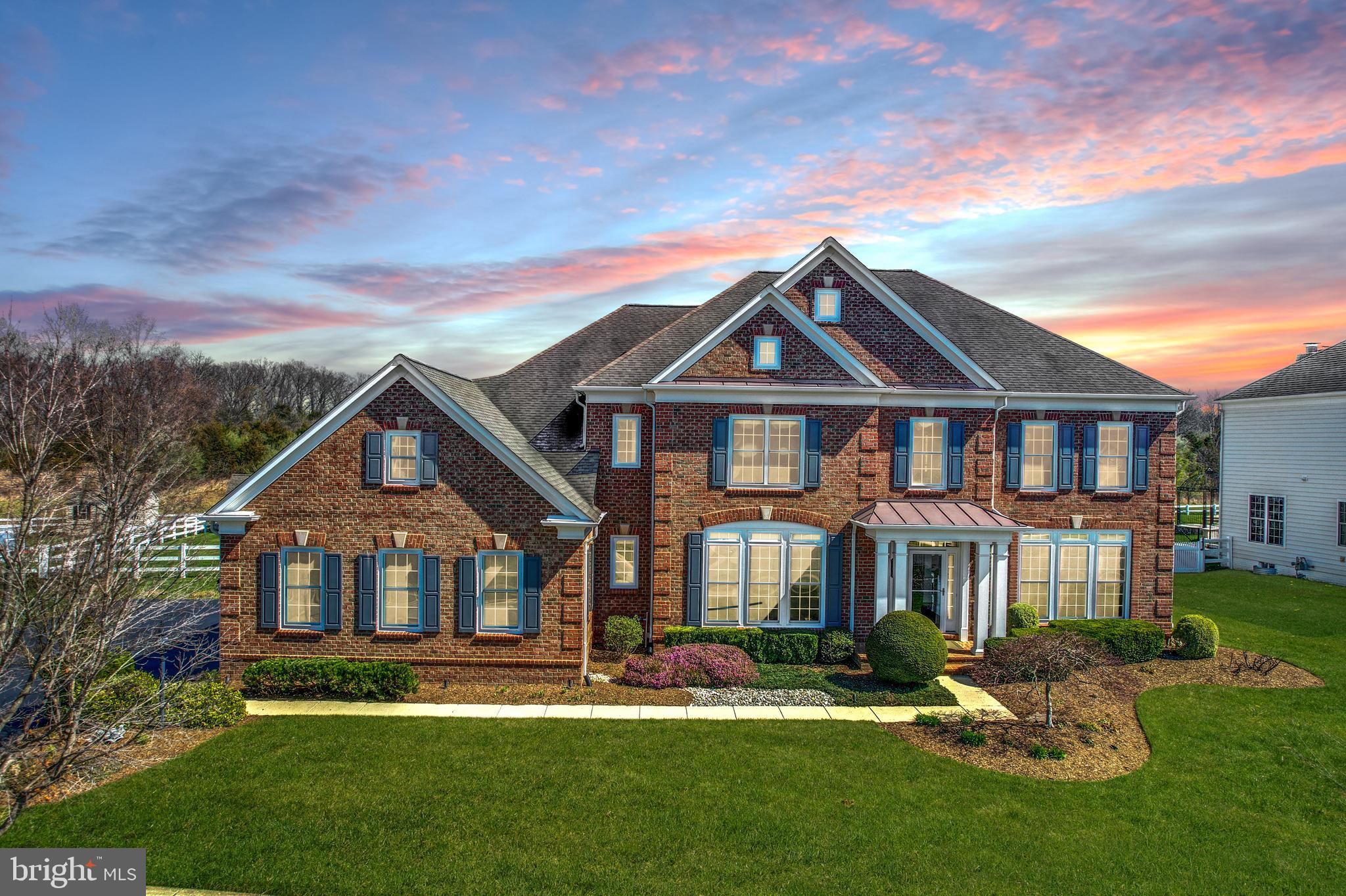 RED CEDAR - Residential