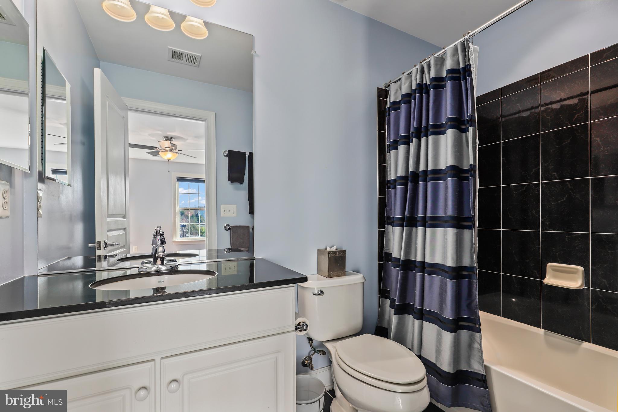 RED CEDAR - Residential