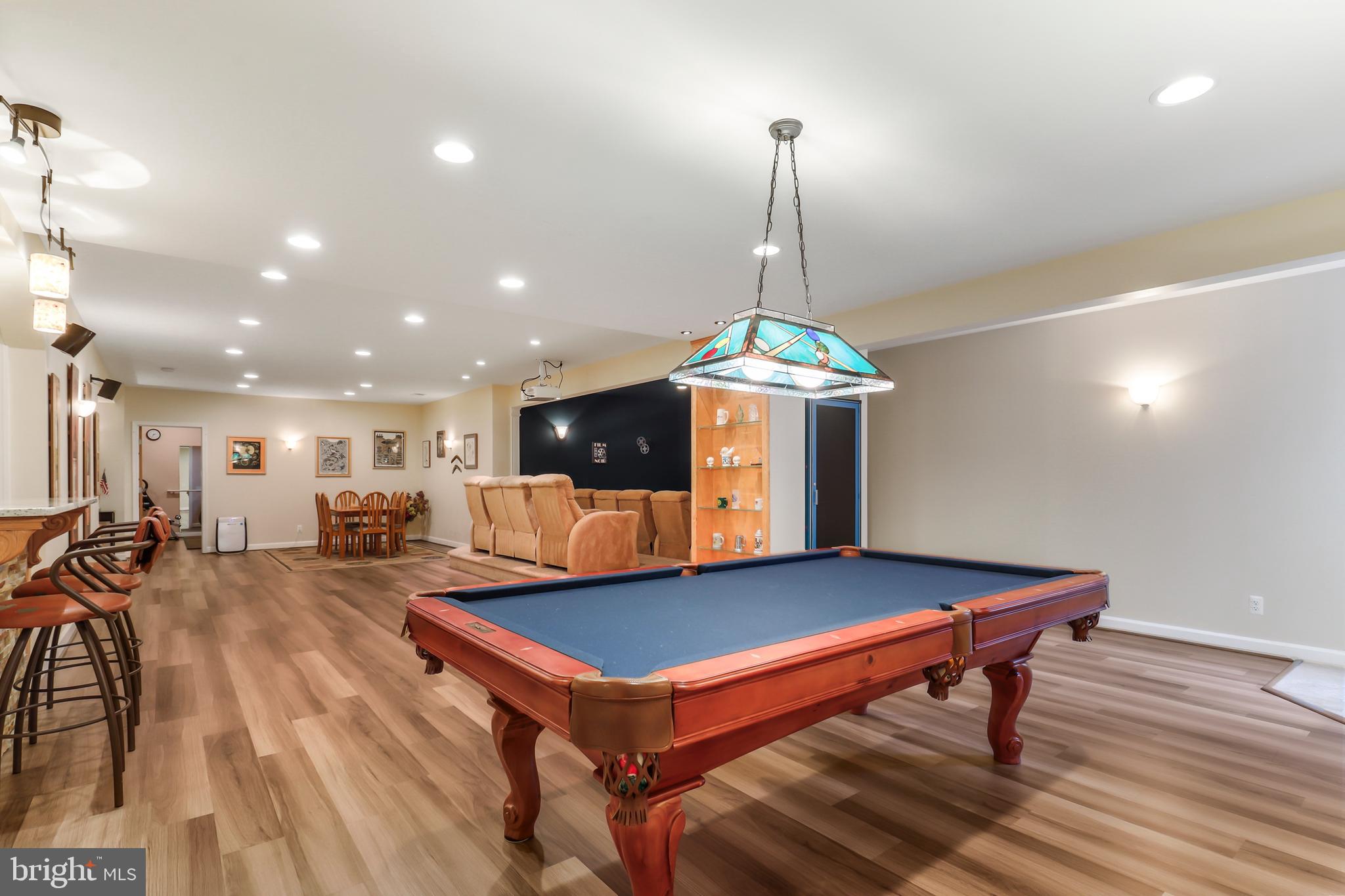 RED CEDAR - Residential