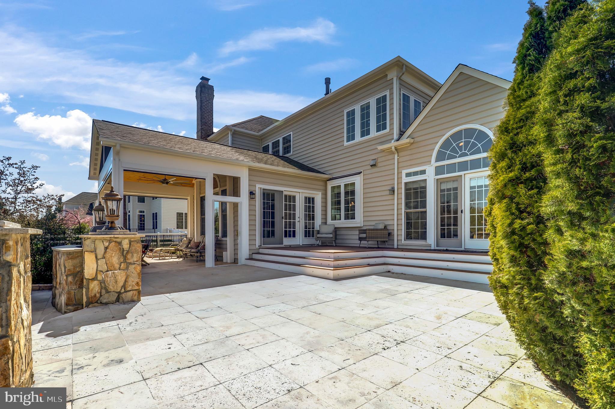 RED CEDAR - Residential