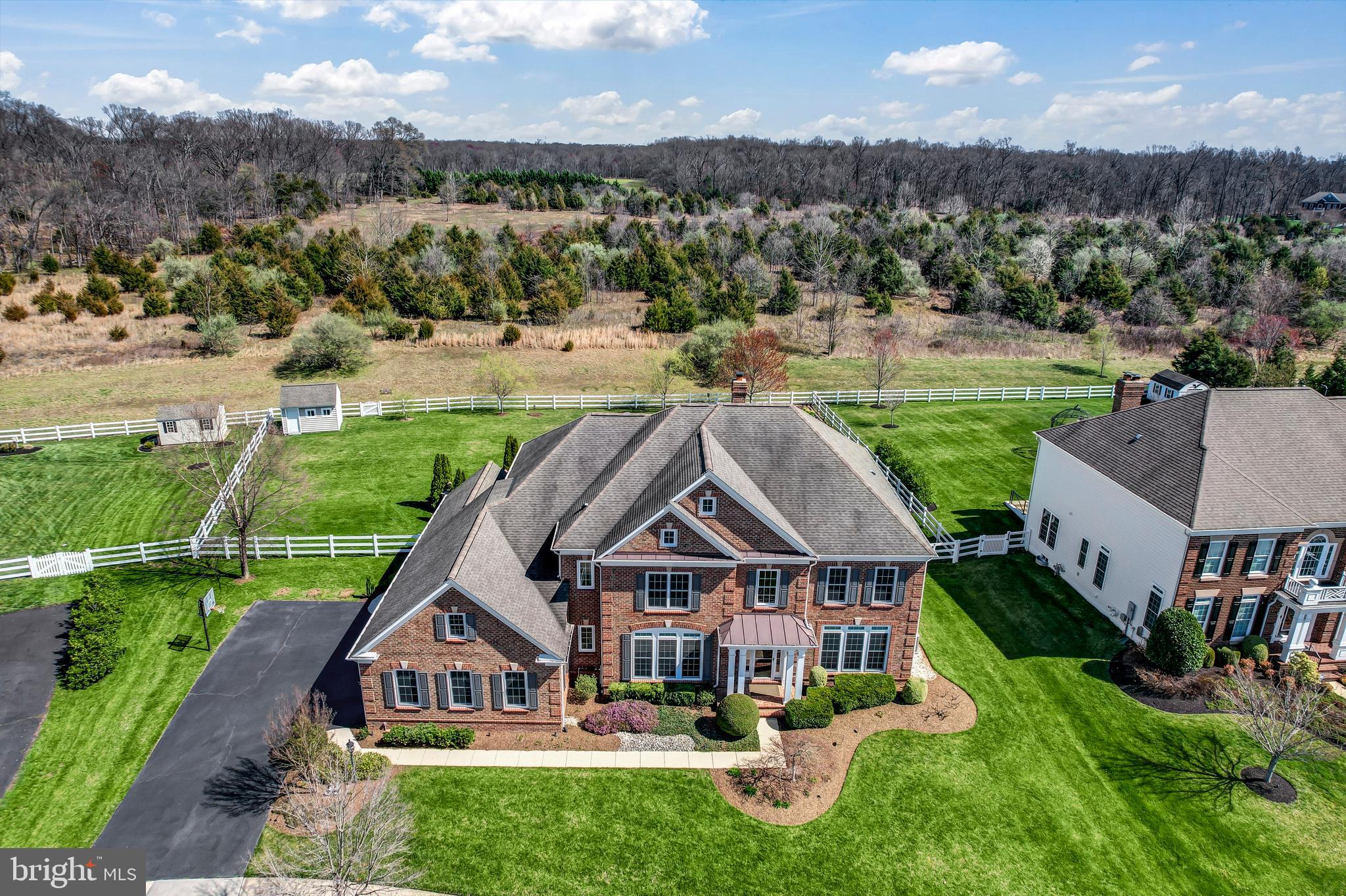 RED CEDAR - Residential
