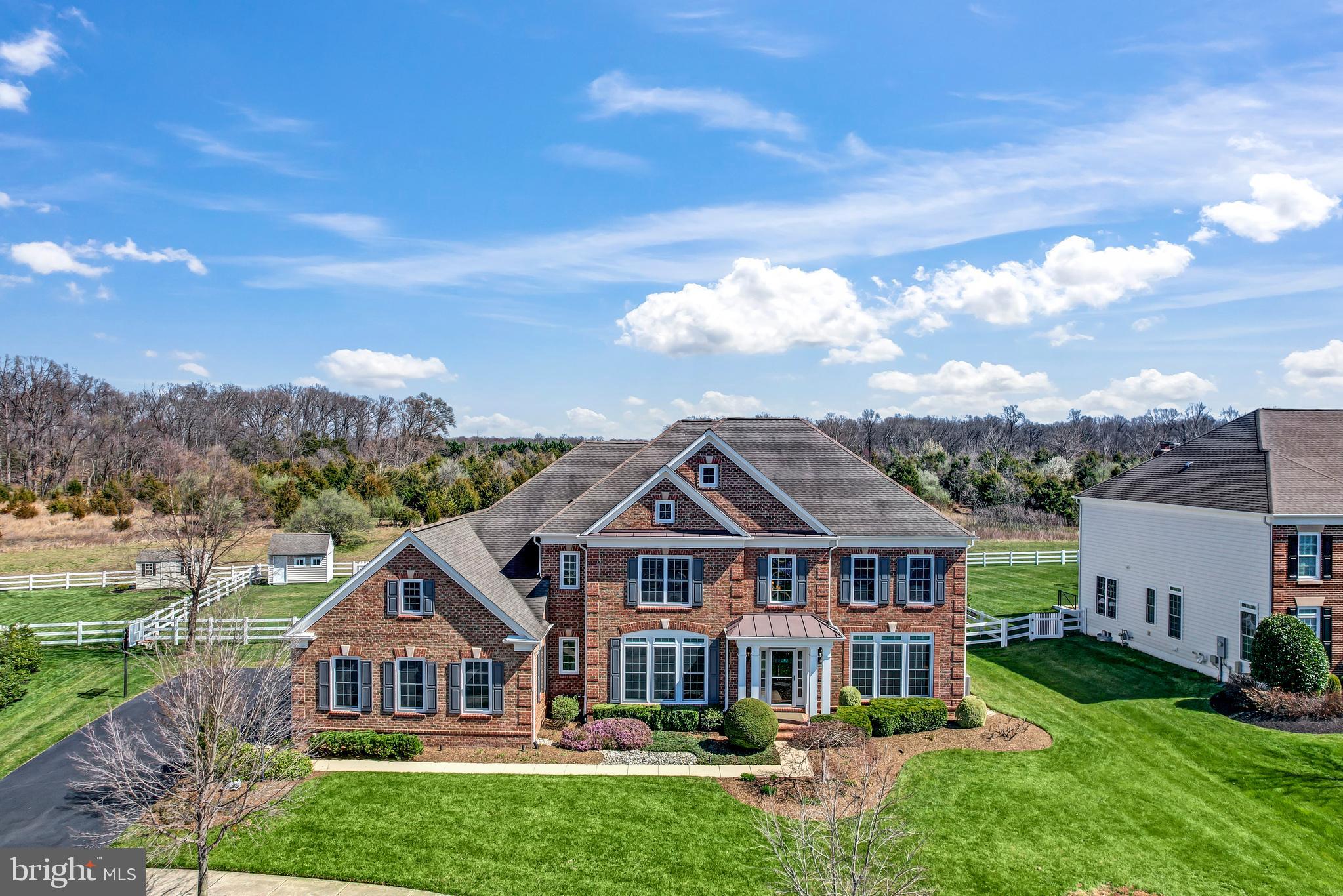 RED CEDAR - Residential