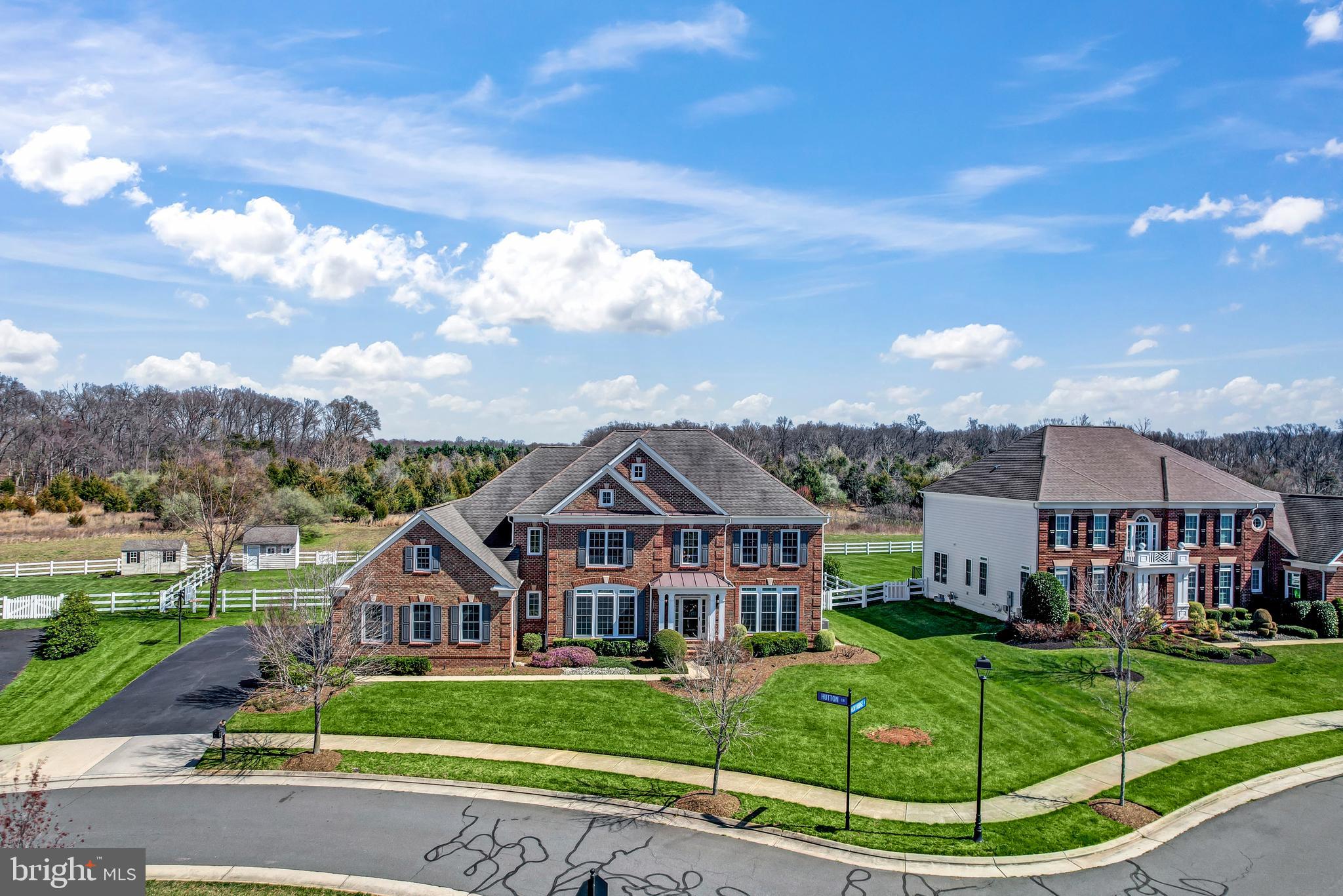 RED CEDAR - Residential