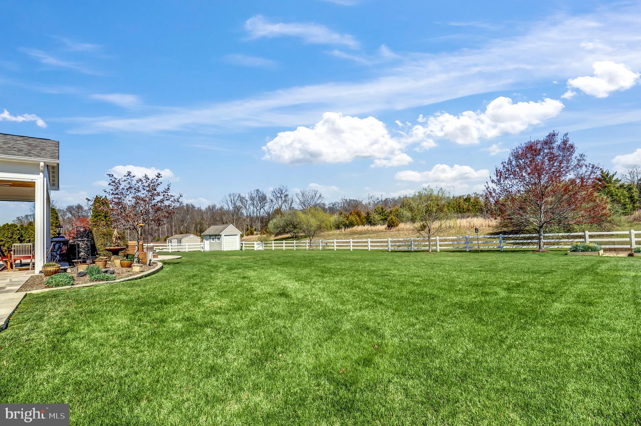 RED CEDAR - Residential