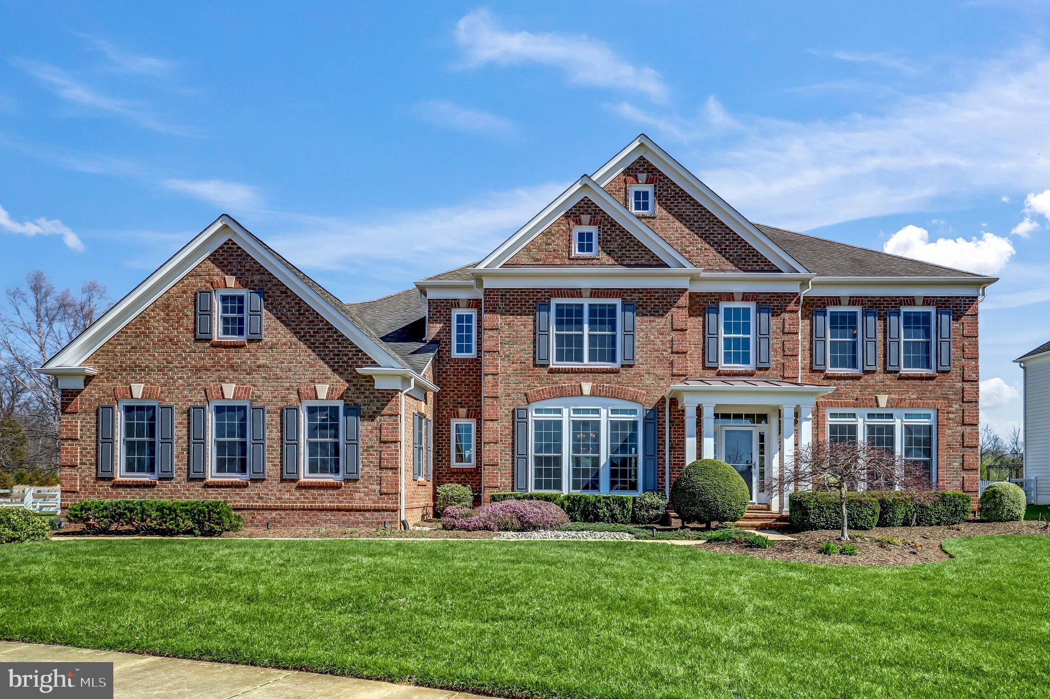 RED CEDAR - Residential