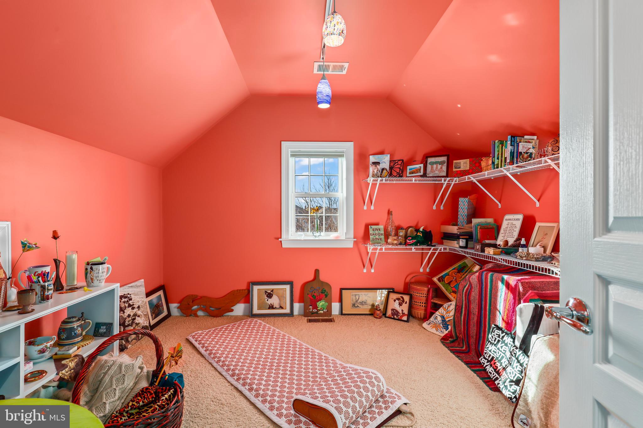 RED CEDAR - Residential