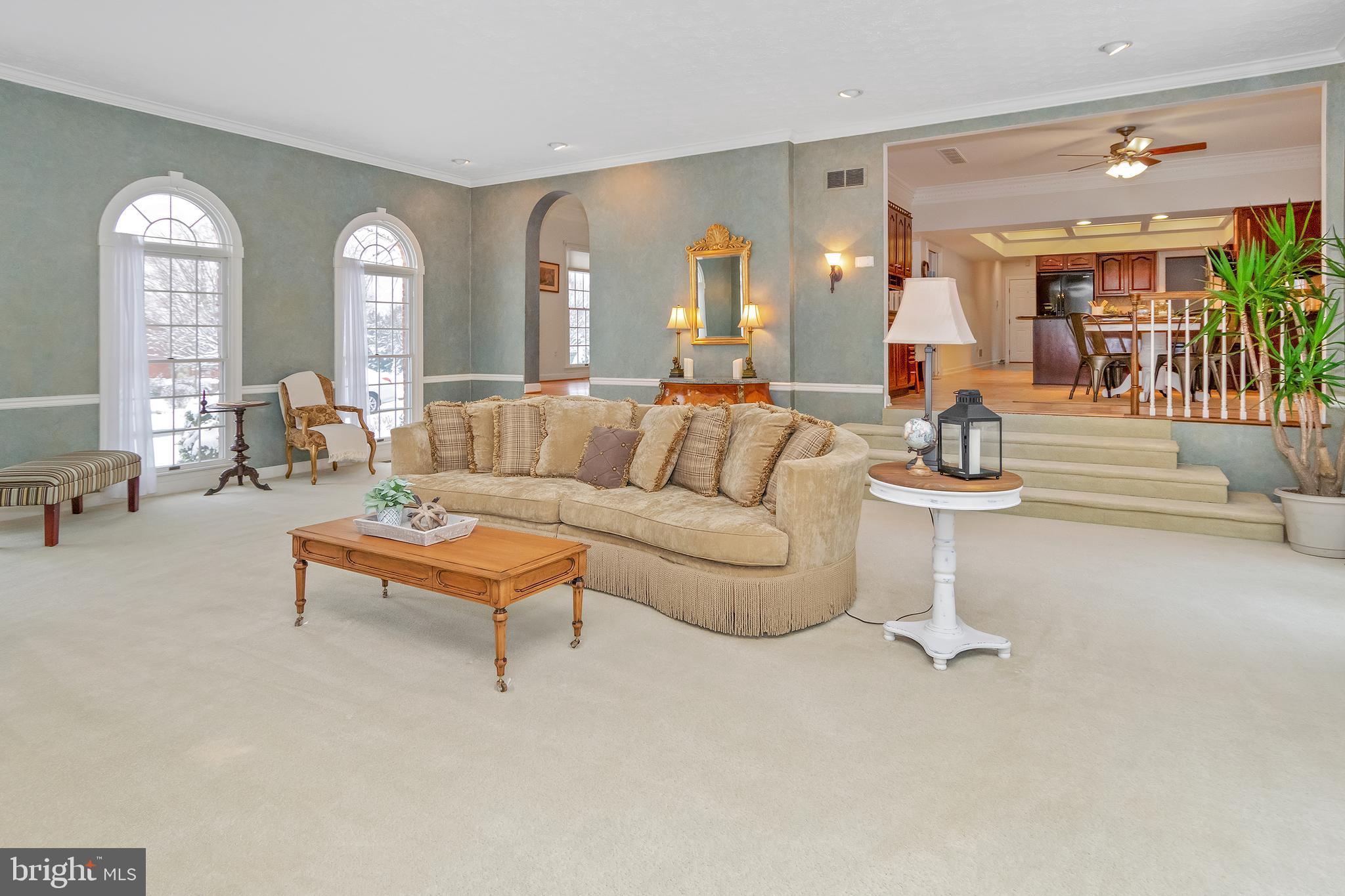 TODD LAKES - Residential