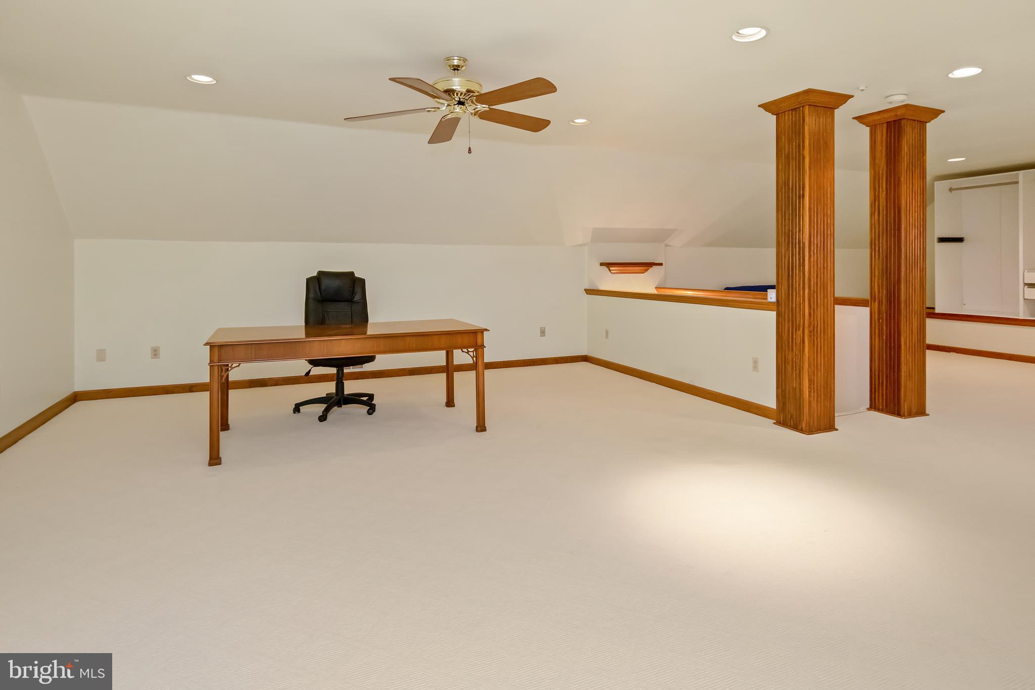 TODD LAKES - Residential