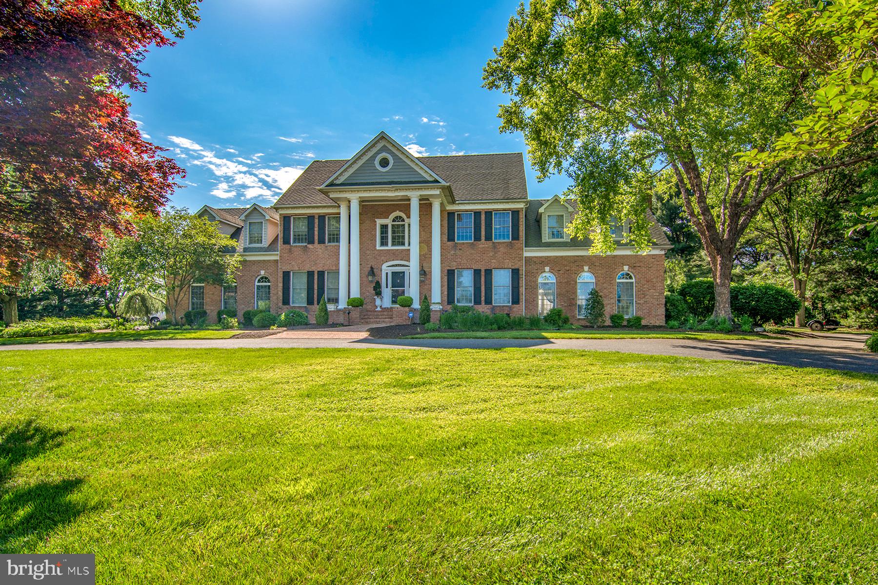 TODD LAKES - Residential