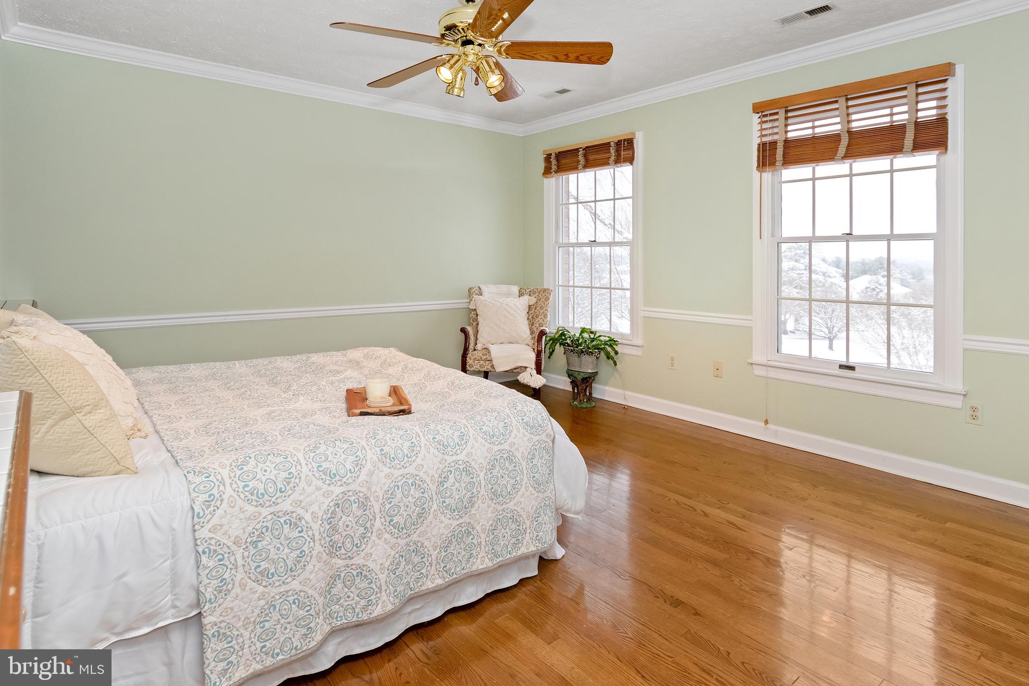 TODD LAKES - Residential