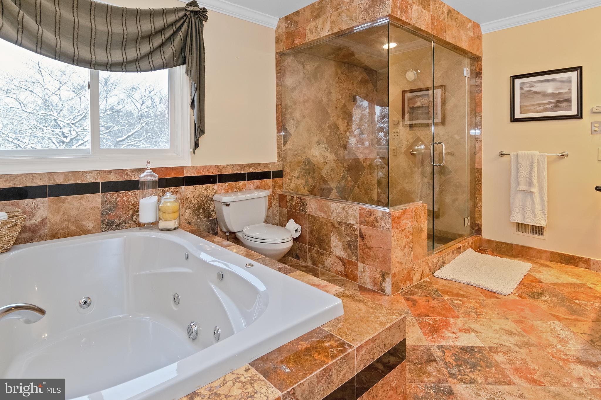 TODD LAKES - Residential