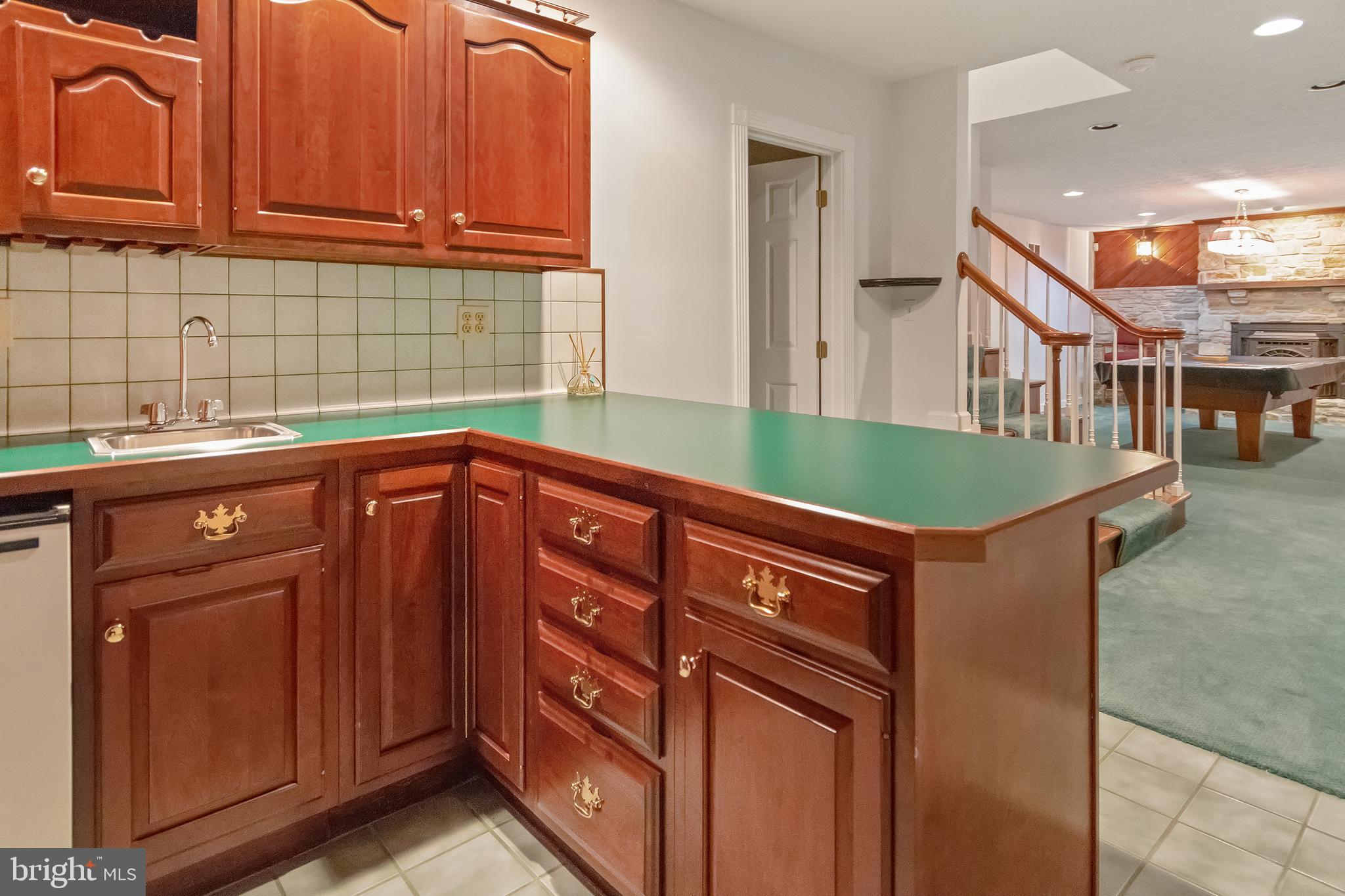 TODD LAKES - Residential