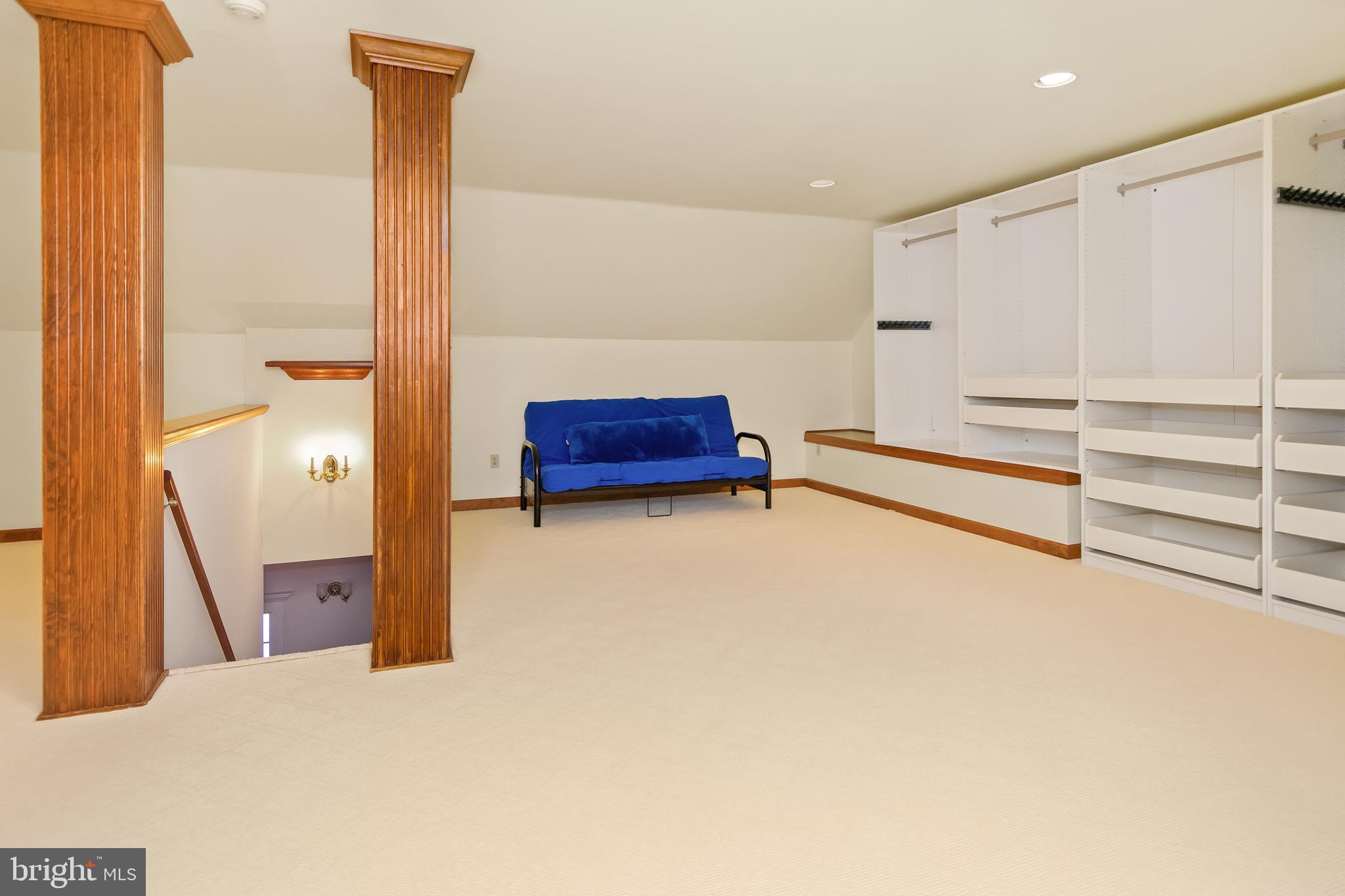 TODD LAKES - Residential